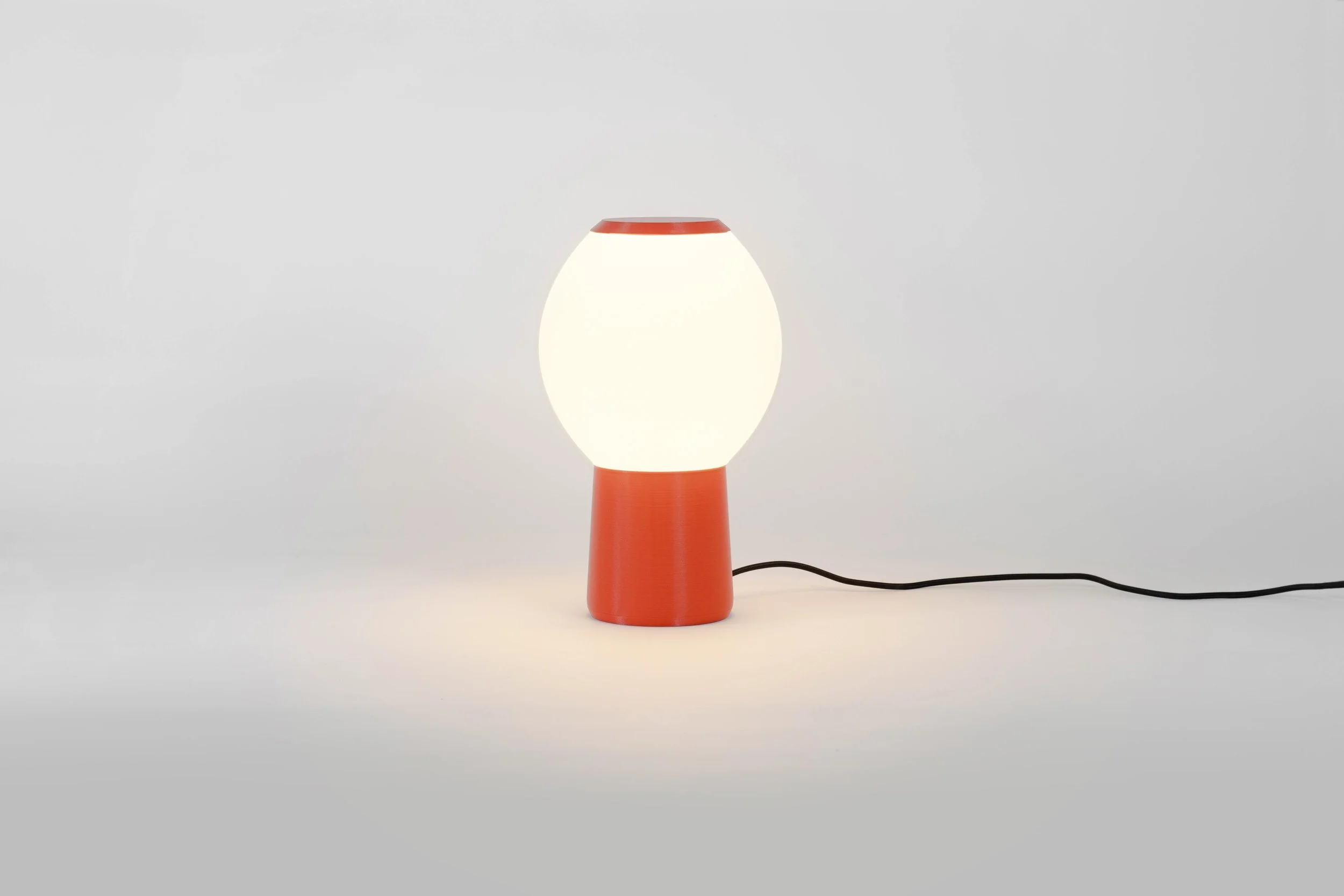 010 - Dot Lamp, Robin Bourgeois © Robin Bourgeois Atelier, 2025, ADAGP.jpg