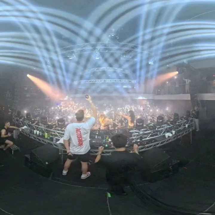 What a beautiful harmony between live instruments and djing 🙌🙏

A big thank you to everyone involved in making such a mesmerising night 🌙 

I can't wait for what asteria will bring us 🙌🫶🥰
See you all on the 21st of March ✨️