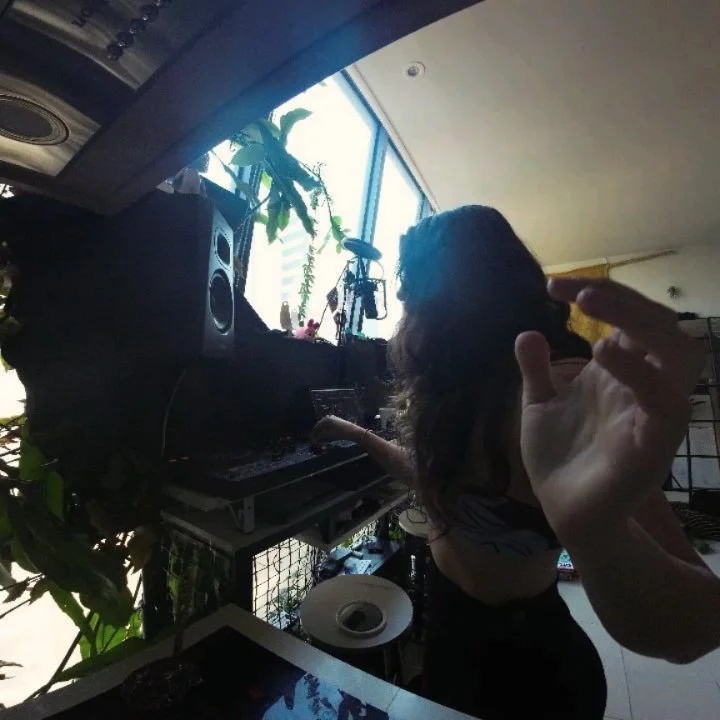 @hardkandyofficial kandy Carnival tomorrow has been long awaited! 

Between incredible DJs, live performers, and incredible structures, it's bound to be a memorable night ✨️🫶🙌 

And what better way to get the vibe early than mixing the current line