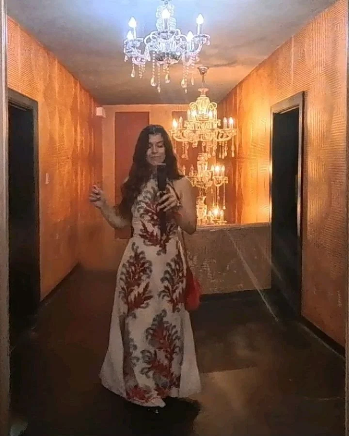 Merry Christmas, you beautiful people! 

Got to love a Christmas party before a rave 🫶❤️
I adore this lil life 💓 

Bless you @hardkandyofficial