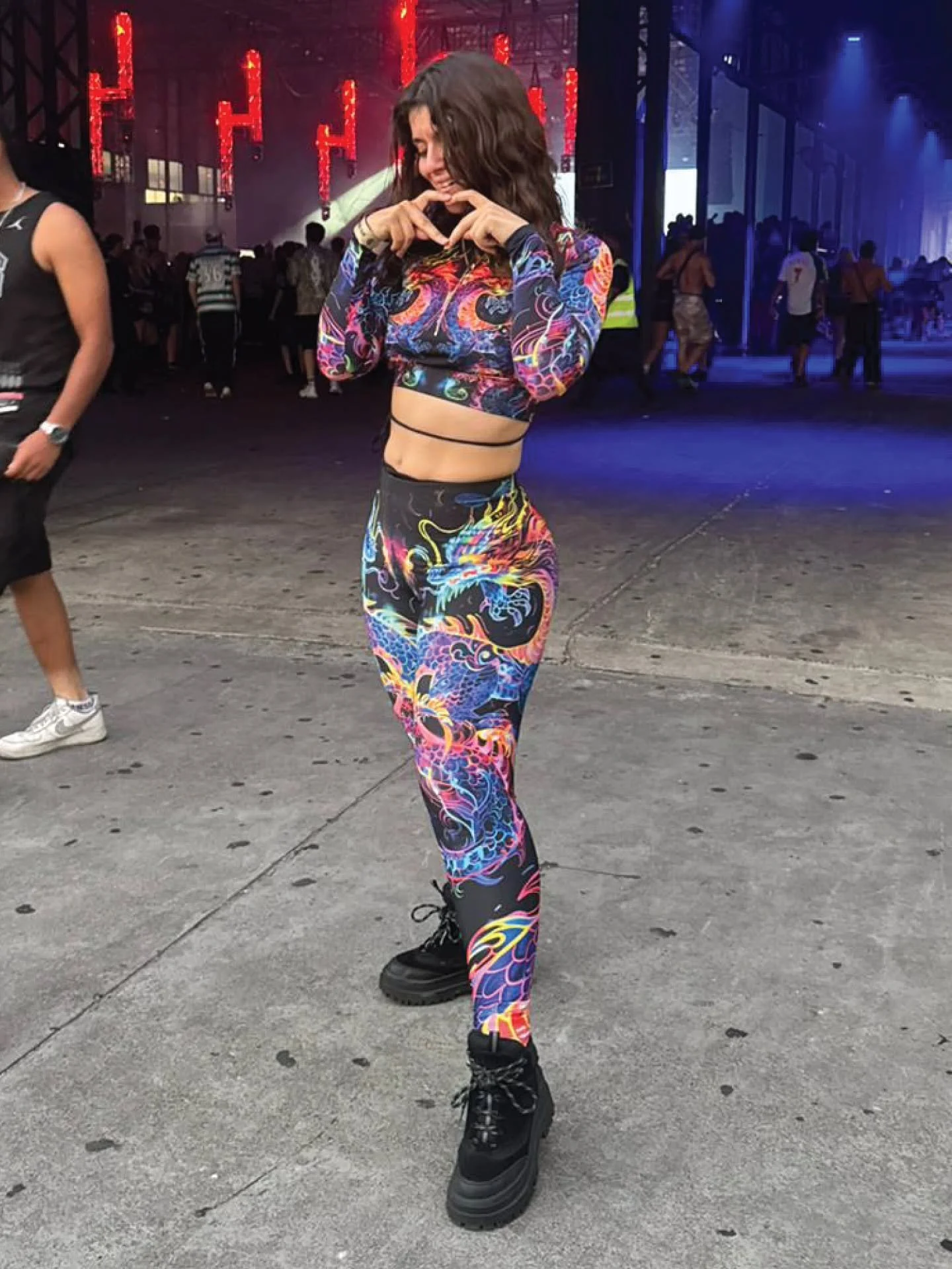 Big big, thank you to my beautiful girl @maddie_moon13 for encouraging me to take pictures 🥰 i be shy, and I love capturing the festival's vibe so much, that I forget to capture my vibe. 
I appreciate you, love!
Love you lots!!!