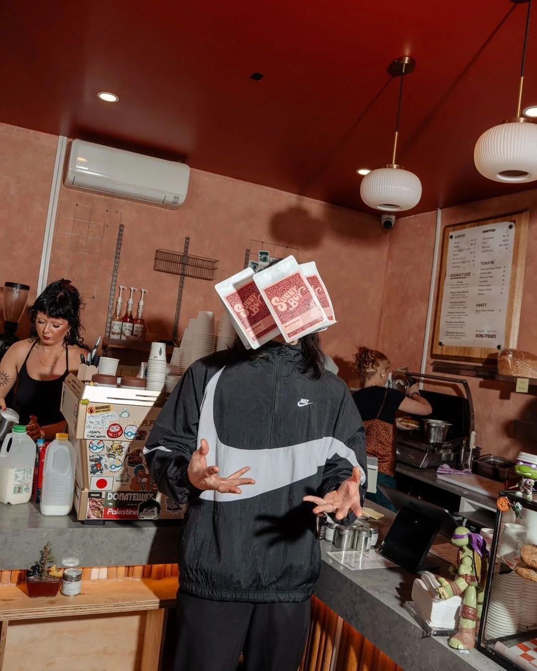 Our beans by sunnyboy aren't  something you should be sleeping on.
.
.
#brunswick#matcha#donatelllos#coffee