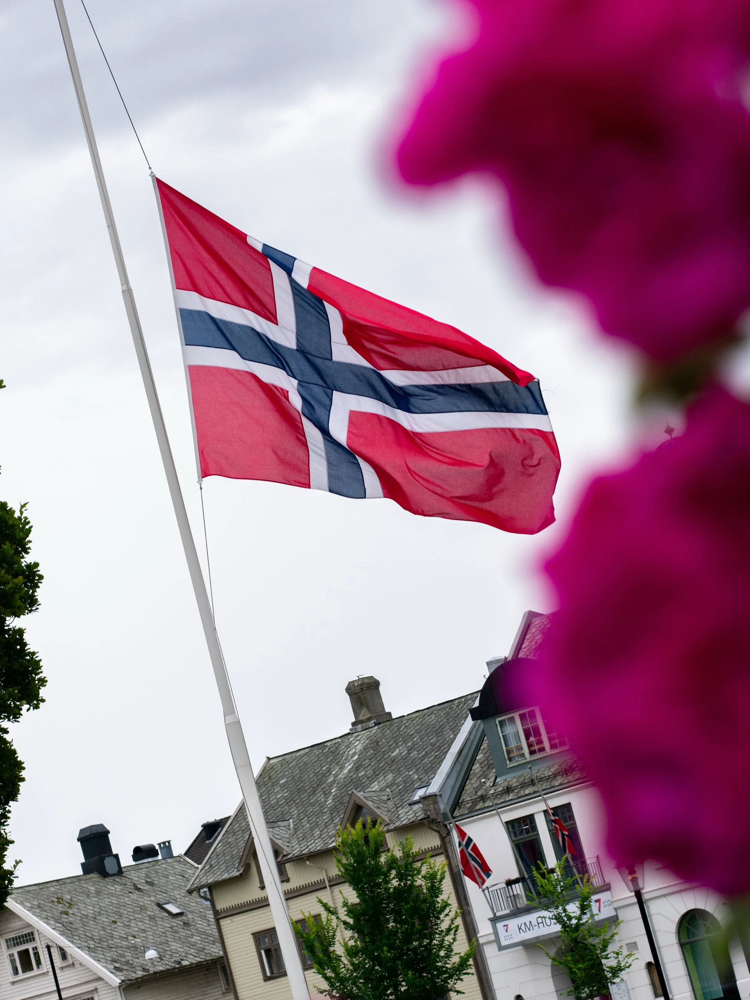 Flags are flying at half-mast across Norway today, including right outside our office here in Haugesund, in honor of His Majesty King Harald V.

In the midst of a busy Friday, we wanted to pause and honor his memory. Our thoughts are with the Royal F