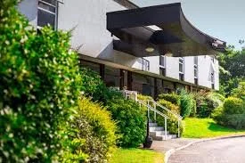 Hendon Golf Club and clubhouse in Mill Hill, London