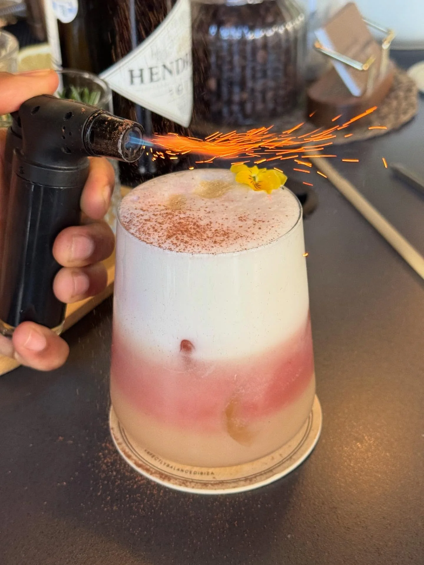 Our take on a New York Sour with a seasonal spin 🍷

The perfect Winter warmer cocktail with Bourbon Whiskey, our artisanal Autumn spiced syrup balanced with lemon juice and a vegan aquafaba foam. Topped with a local Ibiza red wine and a sprinkle of 