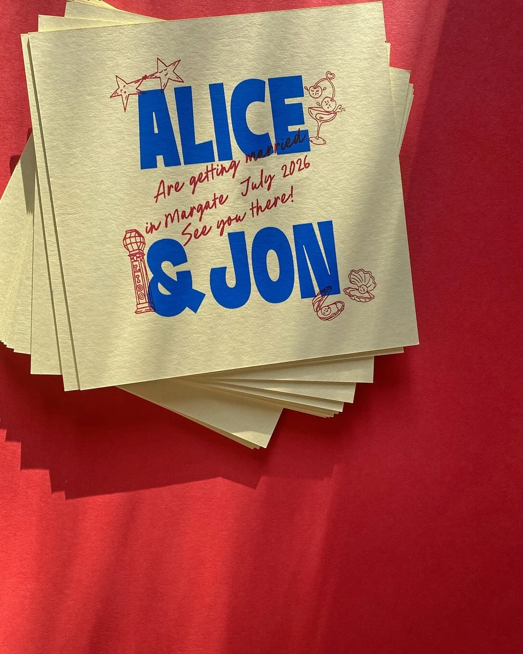 Alice &amp; Jon were an amazing couple to work with, emphasis on &lsquo;with&rsquo; as the whole process felt truly collaborative❤️
They knew exactly the vibes they wanted to share with their guests to get them excited for the big day and putting it 
