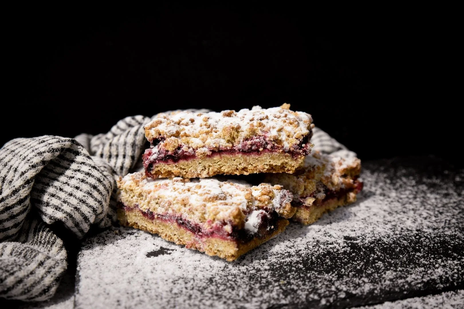 Apple and Blueberry Crumble Slice - Vegan