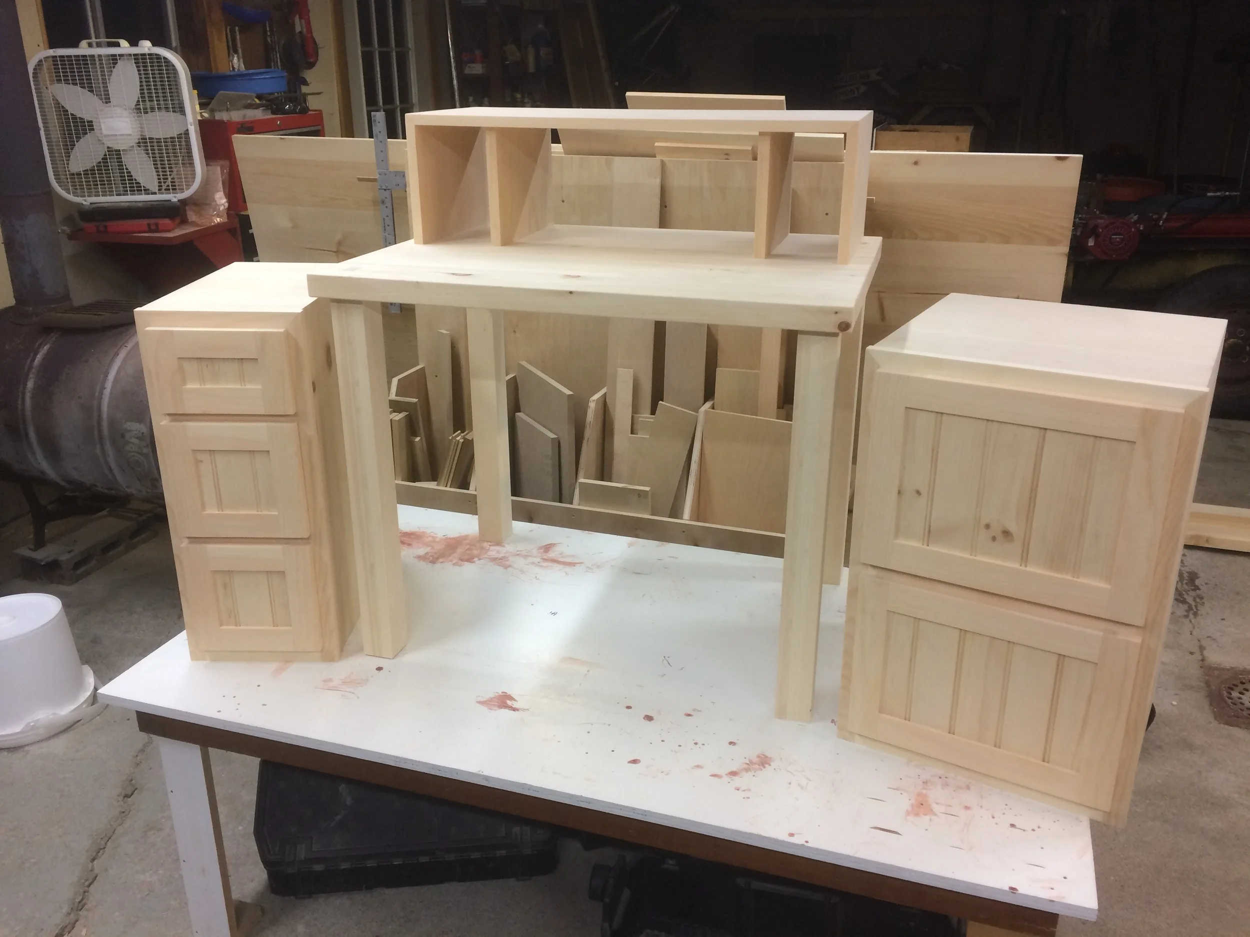 Frankie's desk 2.JPG