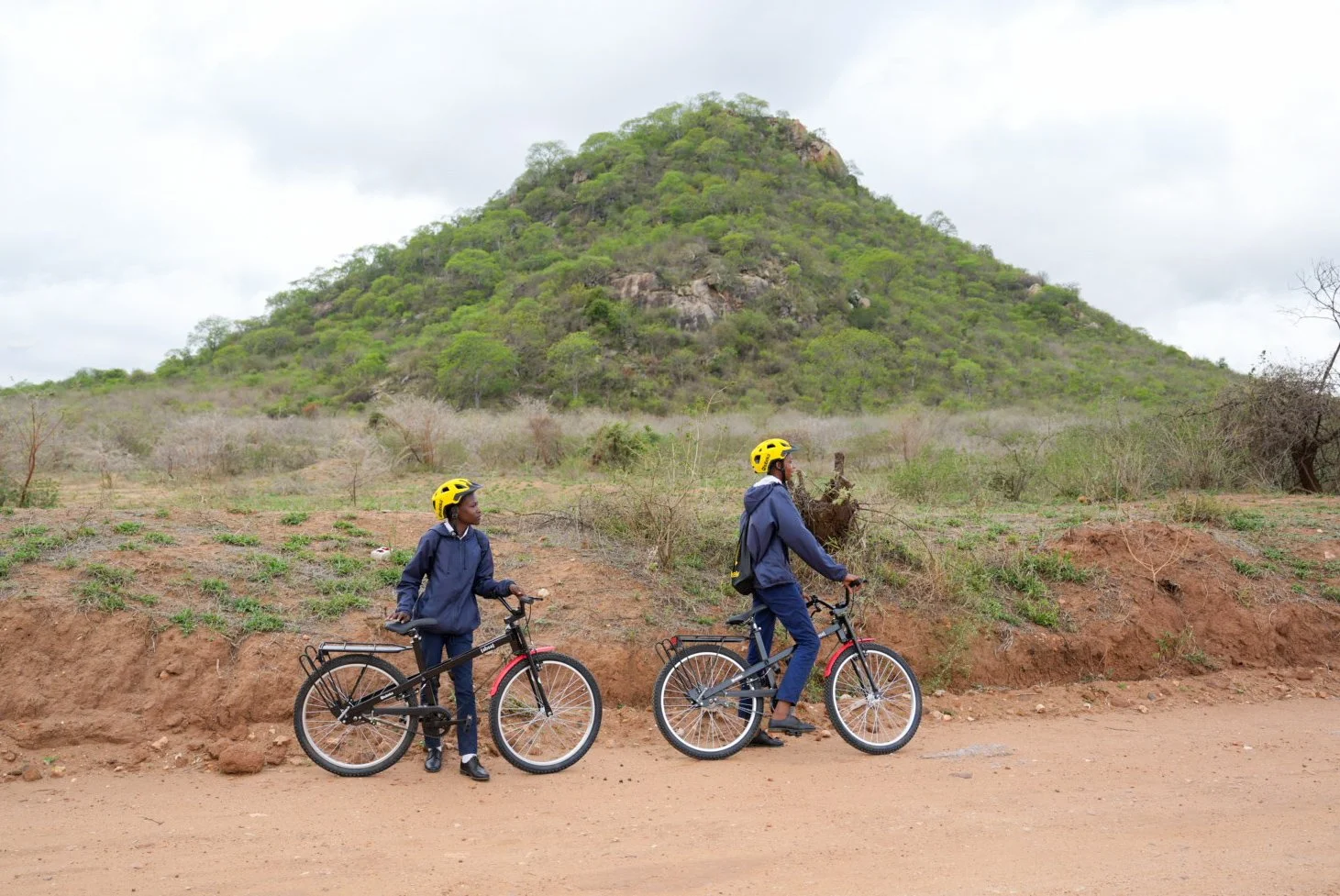 20251030_Qhubeka_Kgolakaleleme_Absa_ZZ2 (13).jpg