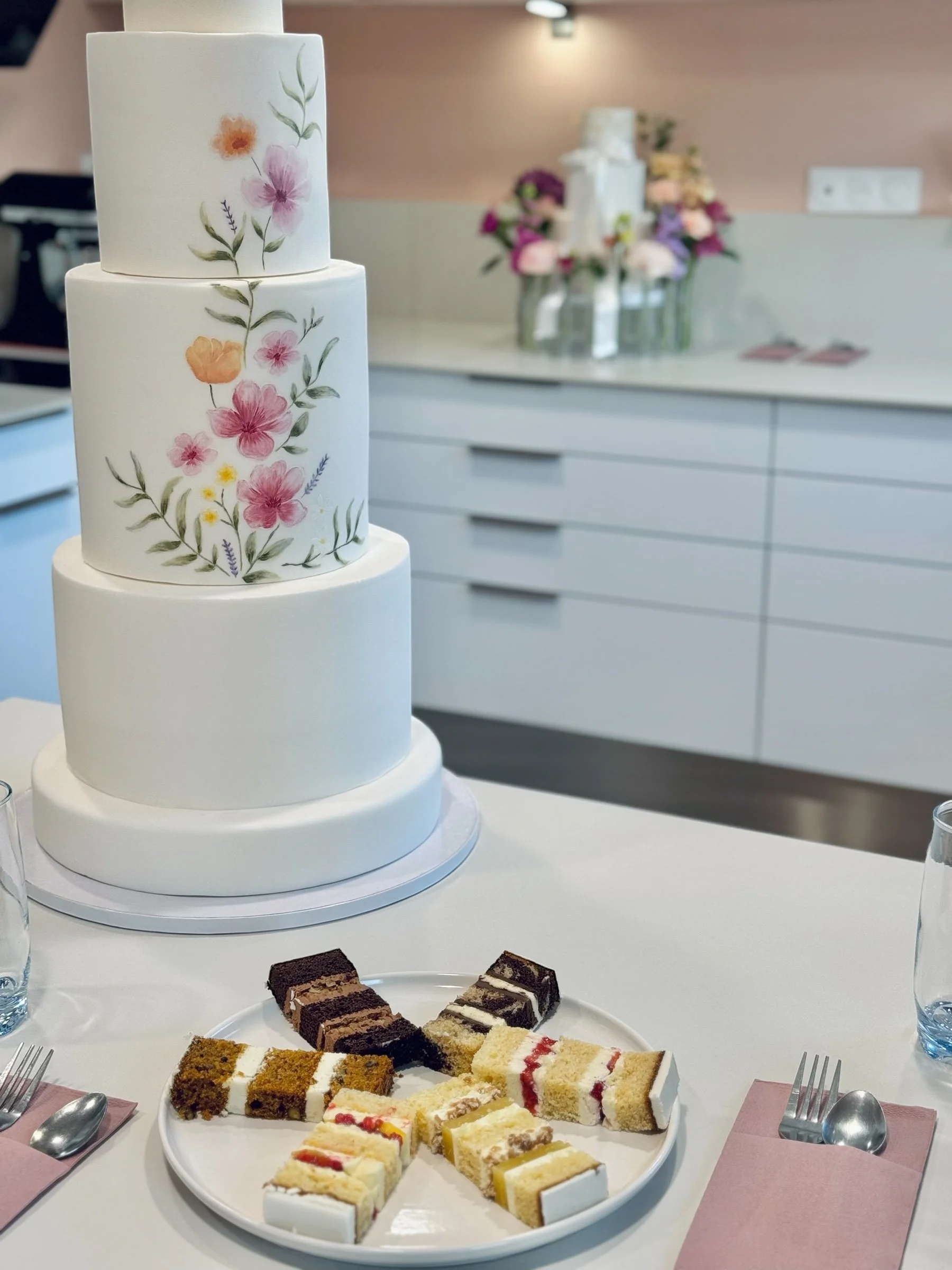 wedding cake Lannion4.JPG