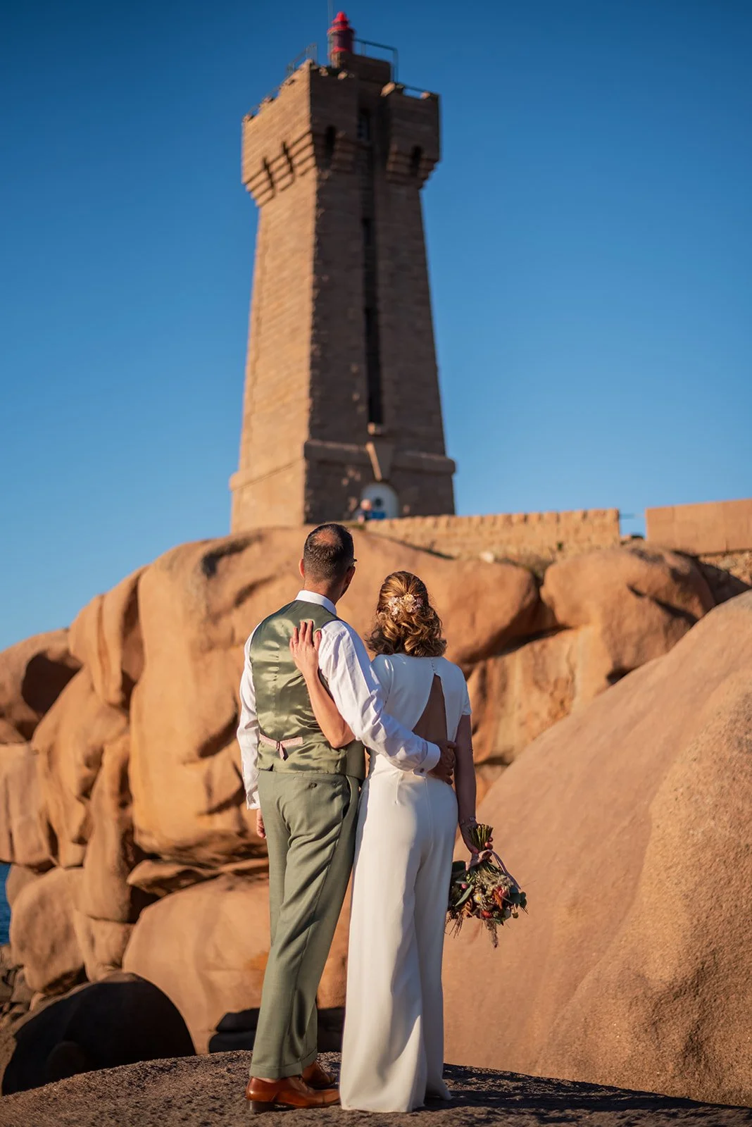 Moment en amoureux au phare de Ploumanac'h (ou presque...) ©Julie Piedallu (56)_websize.jpg