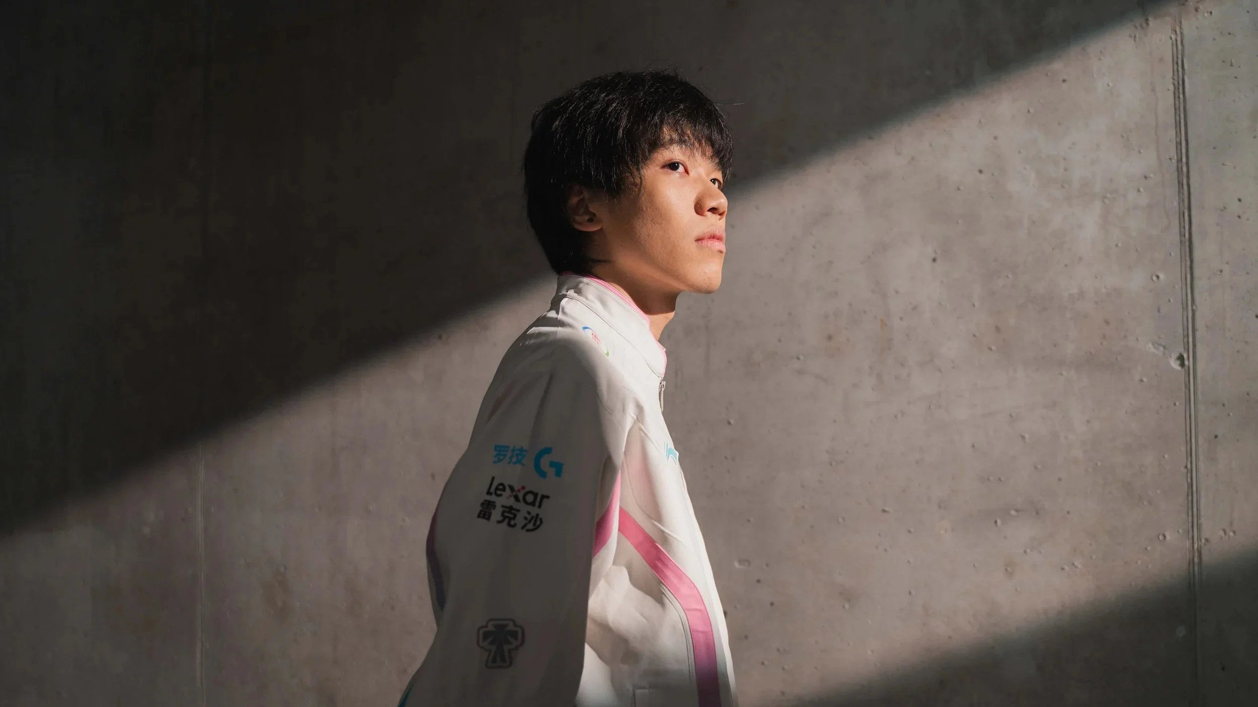 Worlds 24 - Features