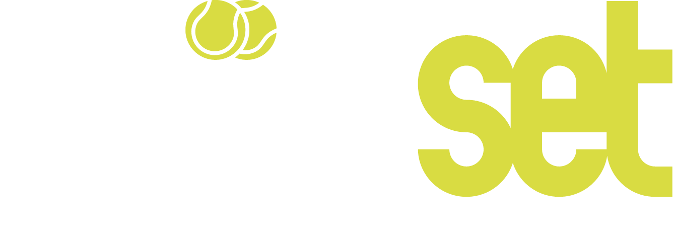 Logo with the text "Major Set" and a tennis ball icon, with the words "Premium Padel Courts" underneath.