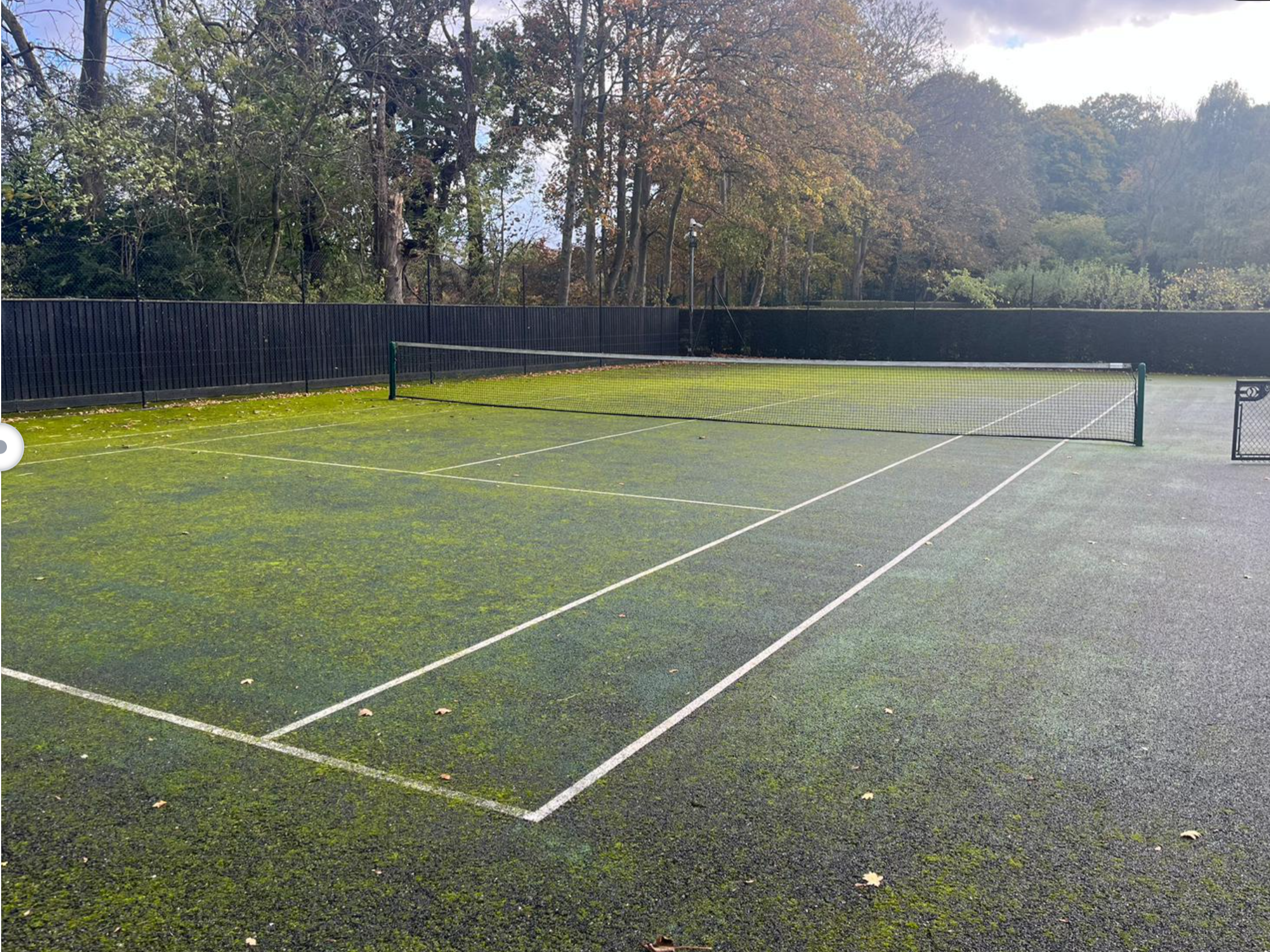 An outdoor tennis court in England being analysed for Padel Feasibility