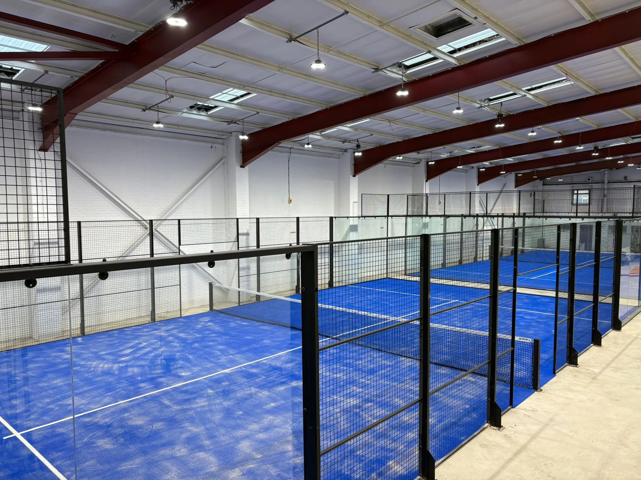 Indoor Padel Court Pickwick Padel Club MejorSet
