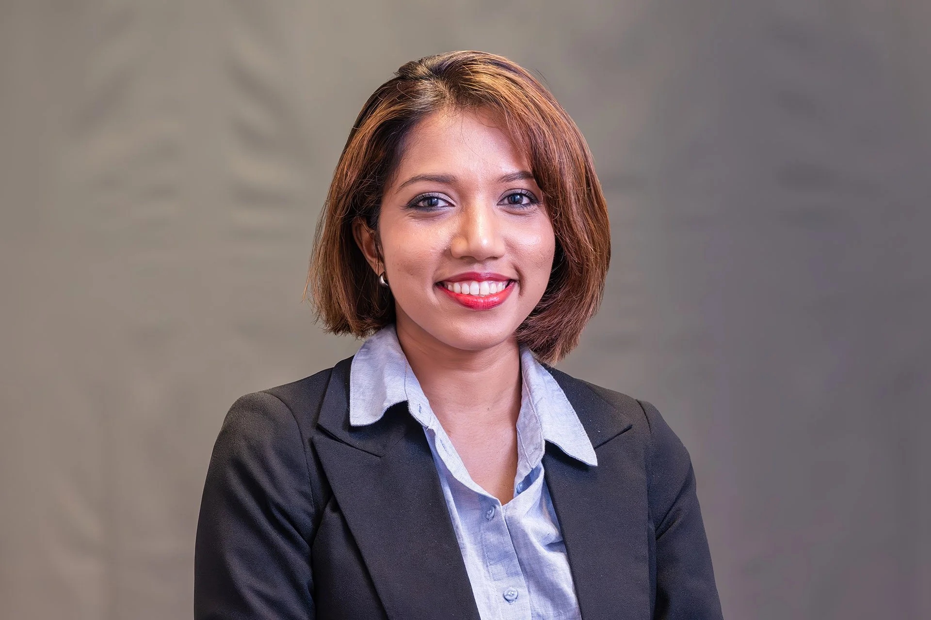 Scrubs Portrait (15).jpg