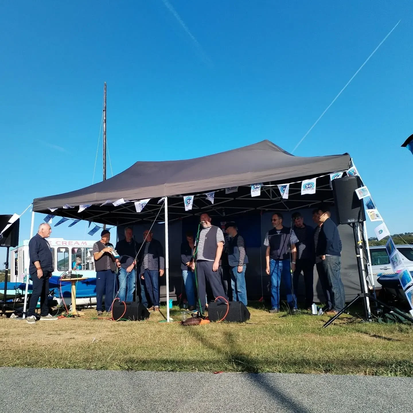 We had a truly fantastic time, touring in and around Pembrokeshire a couple of weeks ago. 

We raised a total of &pound;4000 for Cardigan and Poppit Sands lifeboat station! 😮🤯

Thank you @graincardigan @newportboatclub @bluestonebrewingco and to Ni