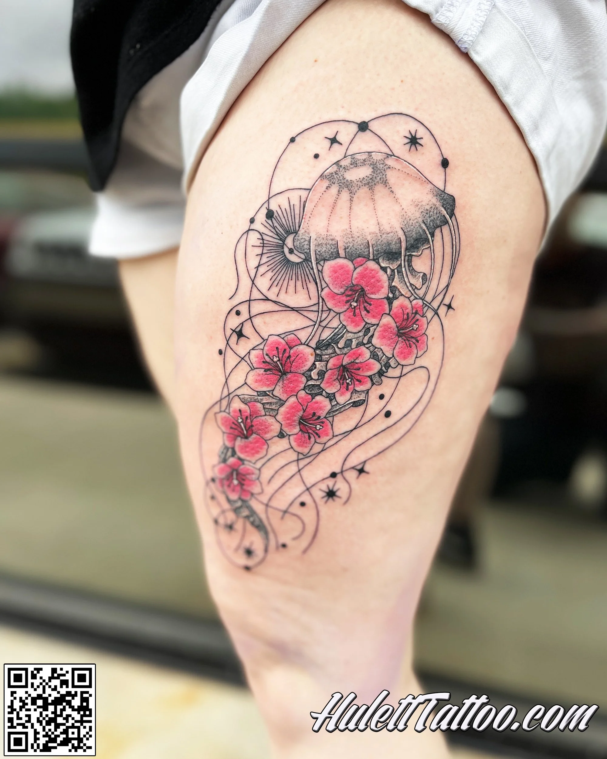hulett-jellyfish-stipple-tattoo-clearwater-fl.jpg