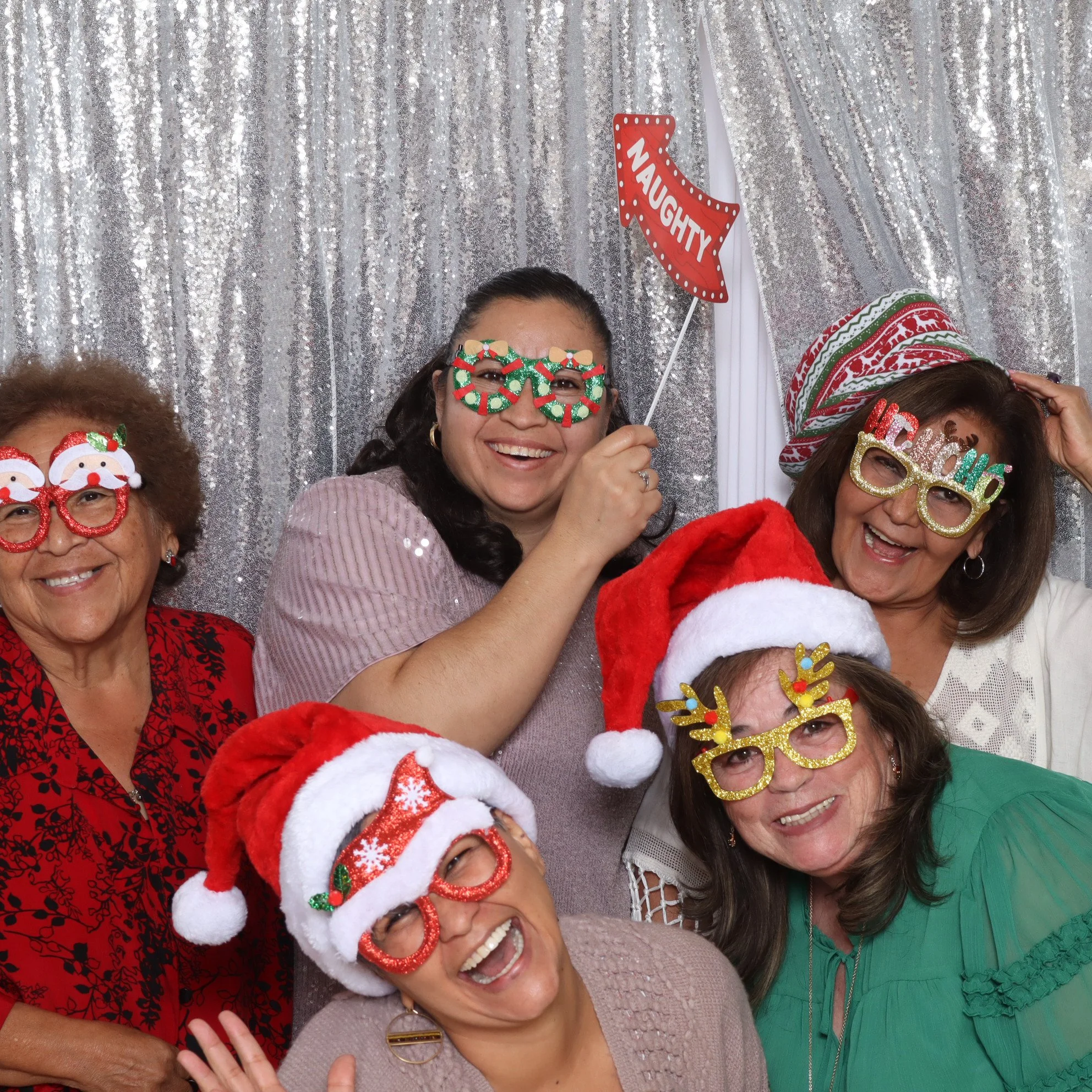 Delta_Hotel_by_Marriot_Holiday_Party_Photo_20241220_Time-193012_mbbc39.jpeg