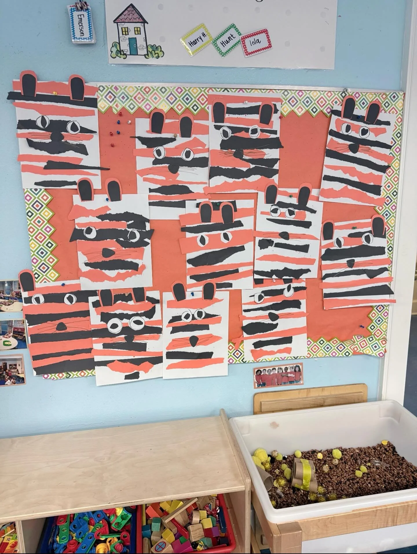 Fine motor skills at work- tearing,gluing,patterns#art#create#Tisfortiger#haupt#prek