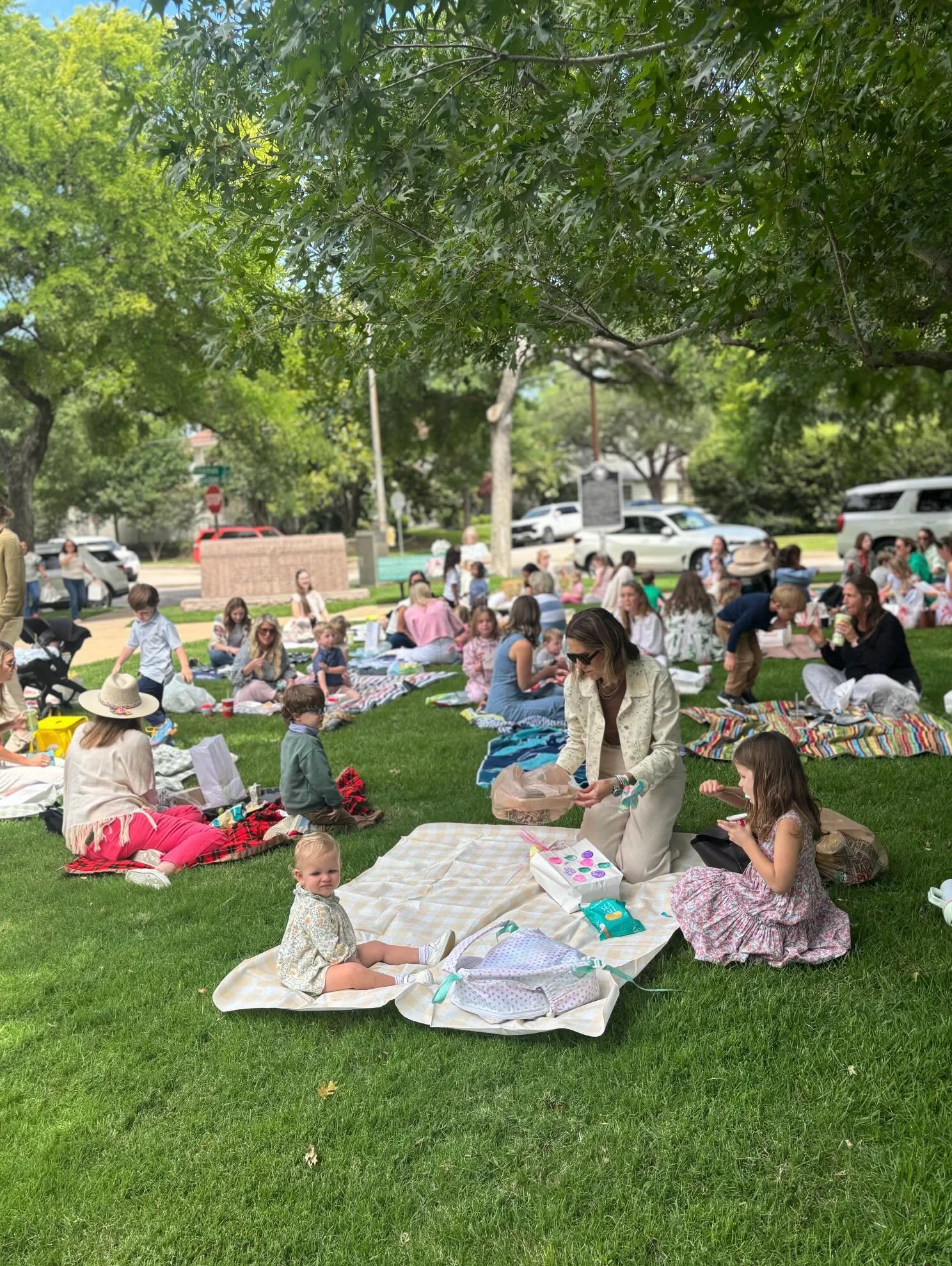 Picture perfect weather, smiles, and fellowship! Celebrating Mother&rsquo;s Day in the park is precious! #tradition#haupt#moms#preschool#76107