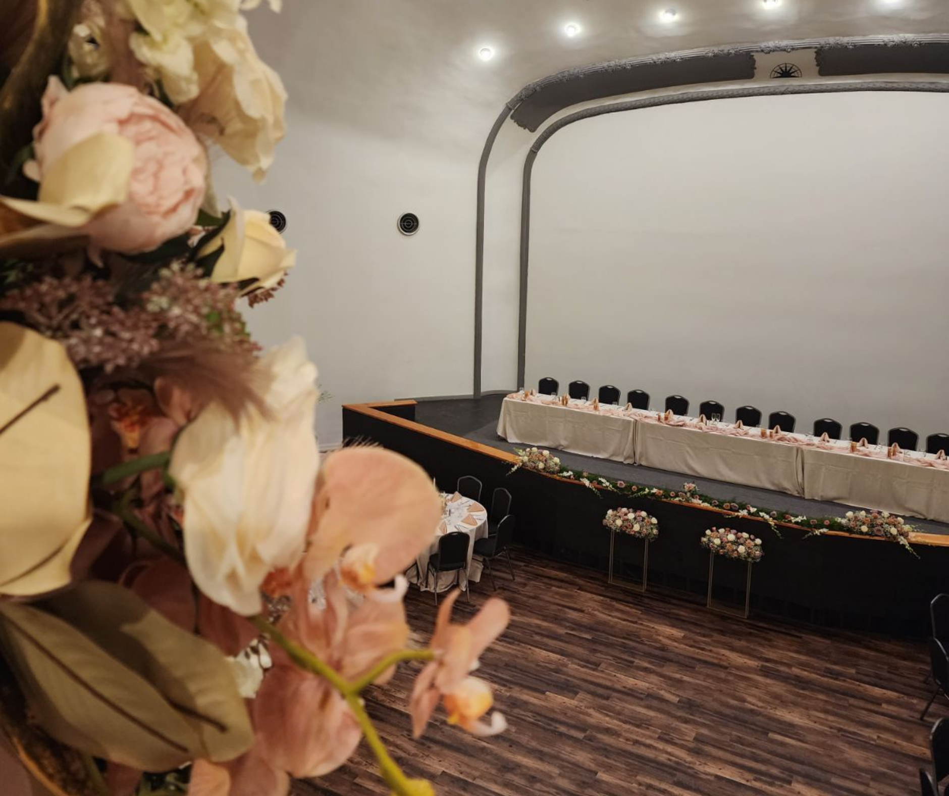 majestic wedding and events.png