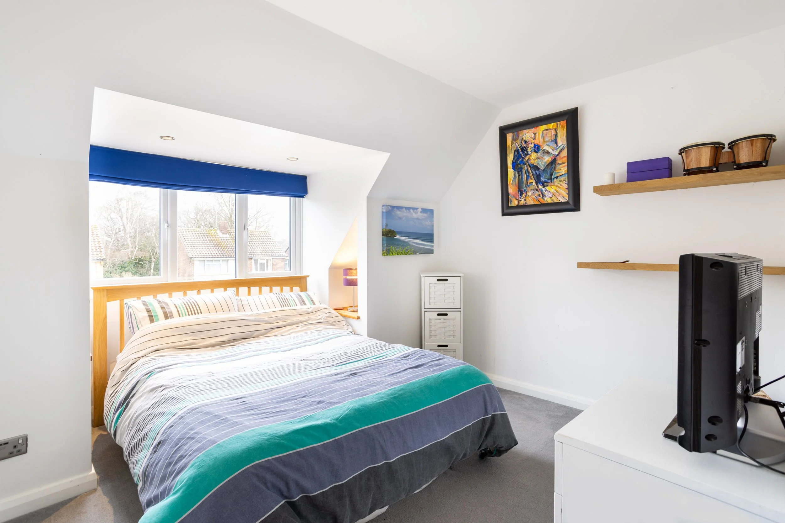 Bedroom decorating by Hassocks Interiors