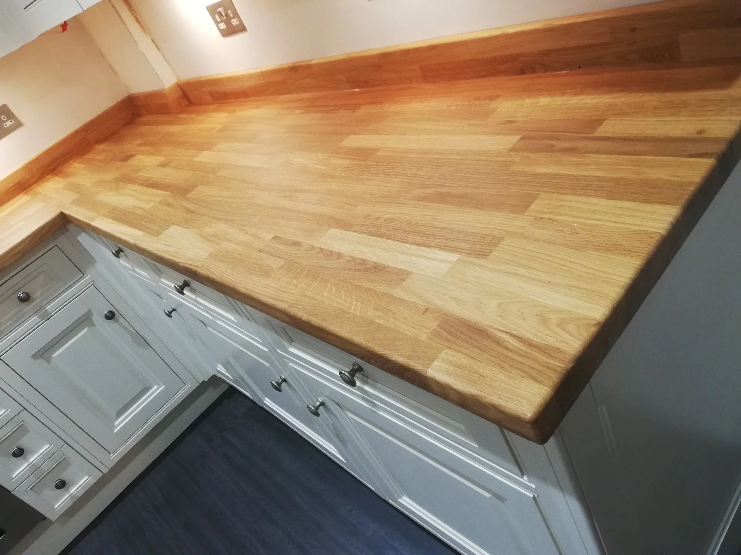 Kitchen Worktop Upstand Carpentry by Hassocks Interiors