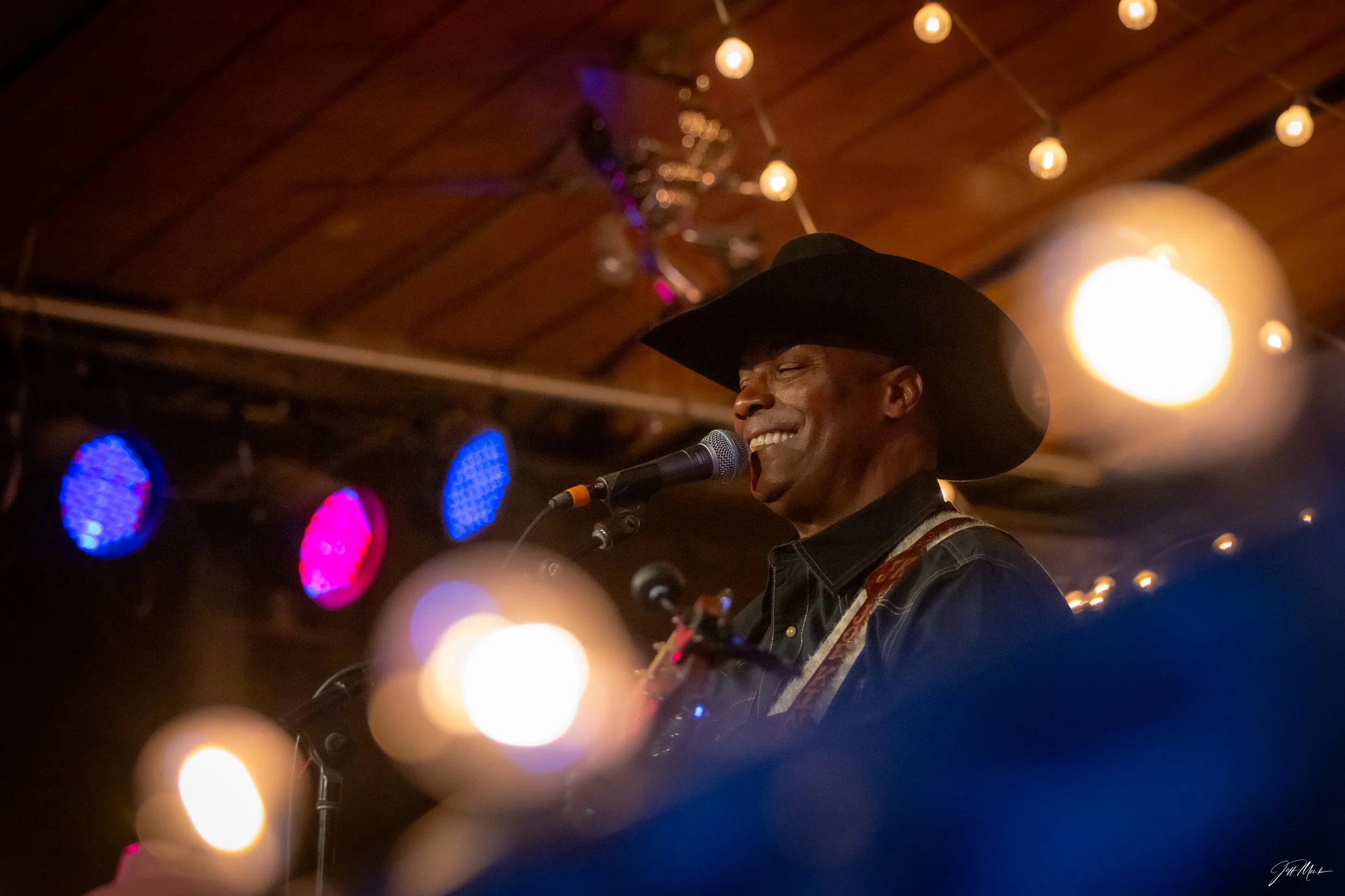 JOE KING BAND - Longhorn Saloon; Historic Stockyards, Fort Worth, Texas, USA