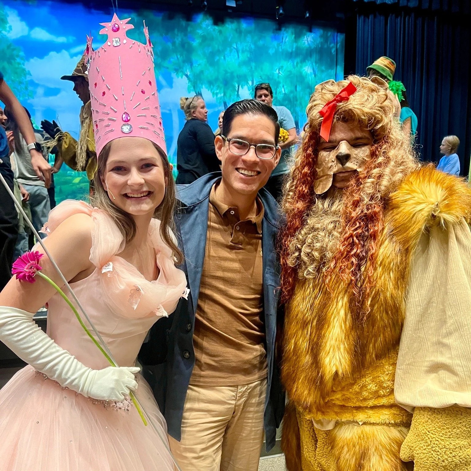 If you can make it to the 2pm performance of Seguin High School's 'the Wizard of Oz' on Saturday, I highly recommend it. The acting, sets, and production were excellent, plus Dolly's performance as Toto was a show-stopper. These kids deserve a crowd!