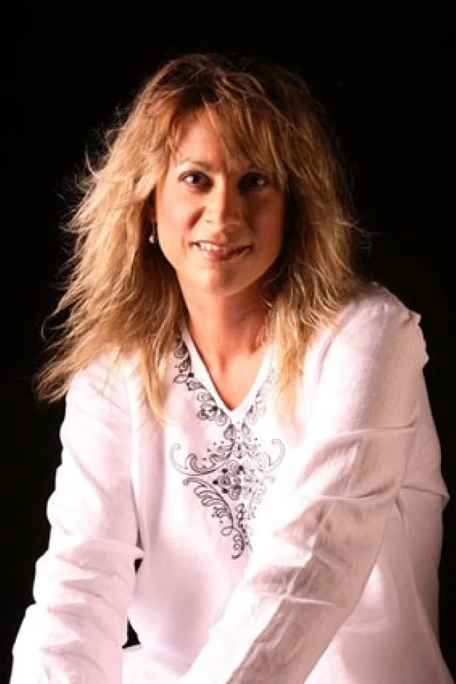 Terri.jpg
