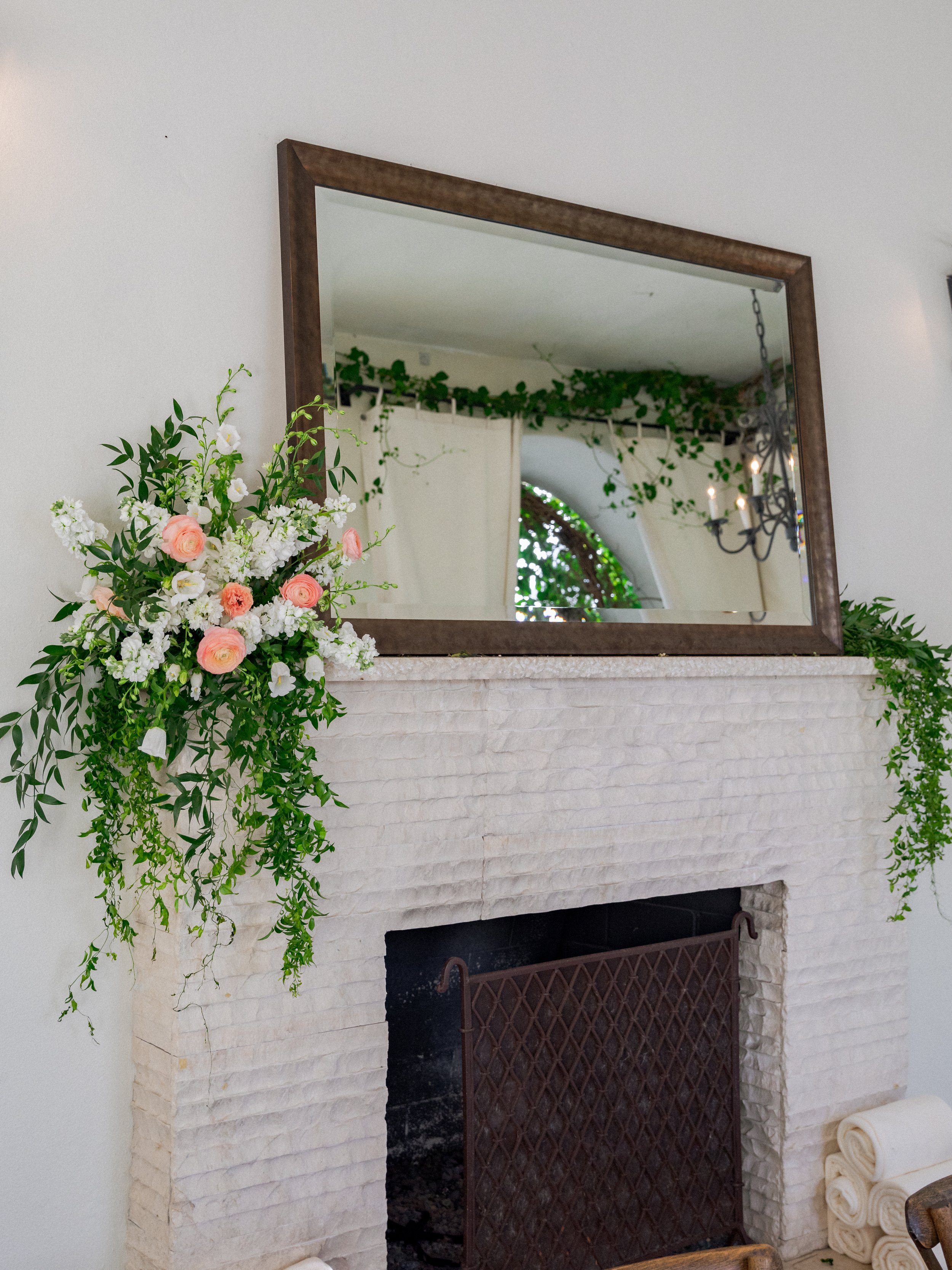 KateYonasWeddingSneakPeeks-96.jpg