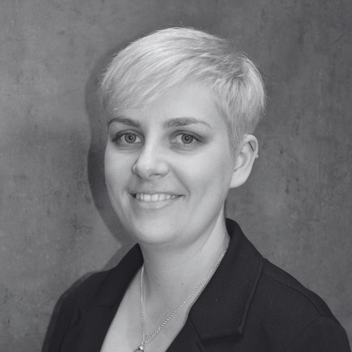 Vicky Oldham (1).png