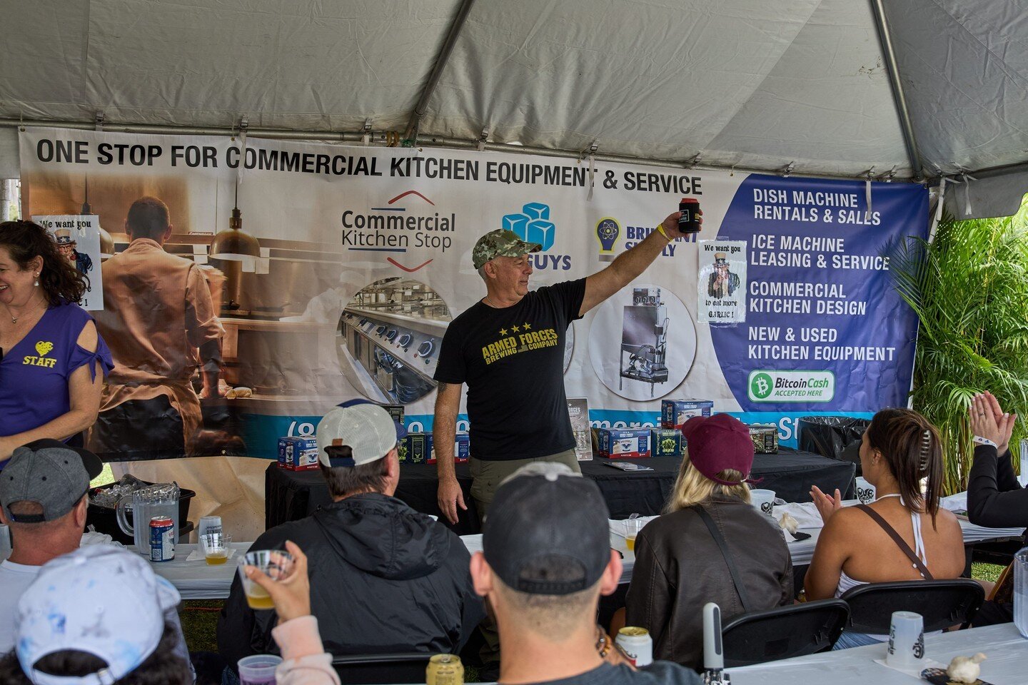 Who doesn't like a good beer tasting seminar?! Armed Forces Brewing bringing the hops! 
.
.
.
📸 @garlicfestfl
👉 Have Event or Branding/Commercial photography needs? Let's connect and see how I can help!
✉️ john@indi-creative.net / 📲 text 561-322-9