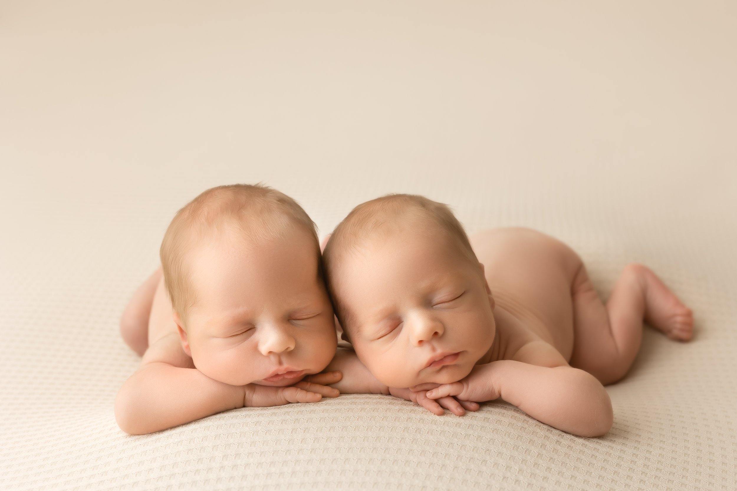 Twins {Newborn 2021}-12.jpg