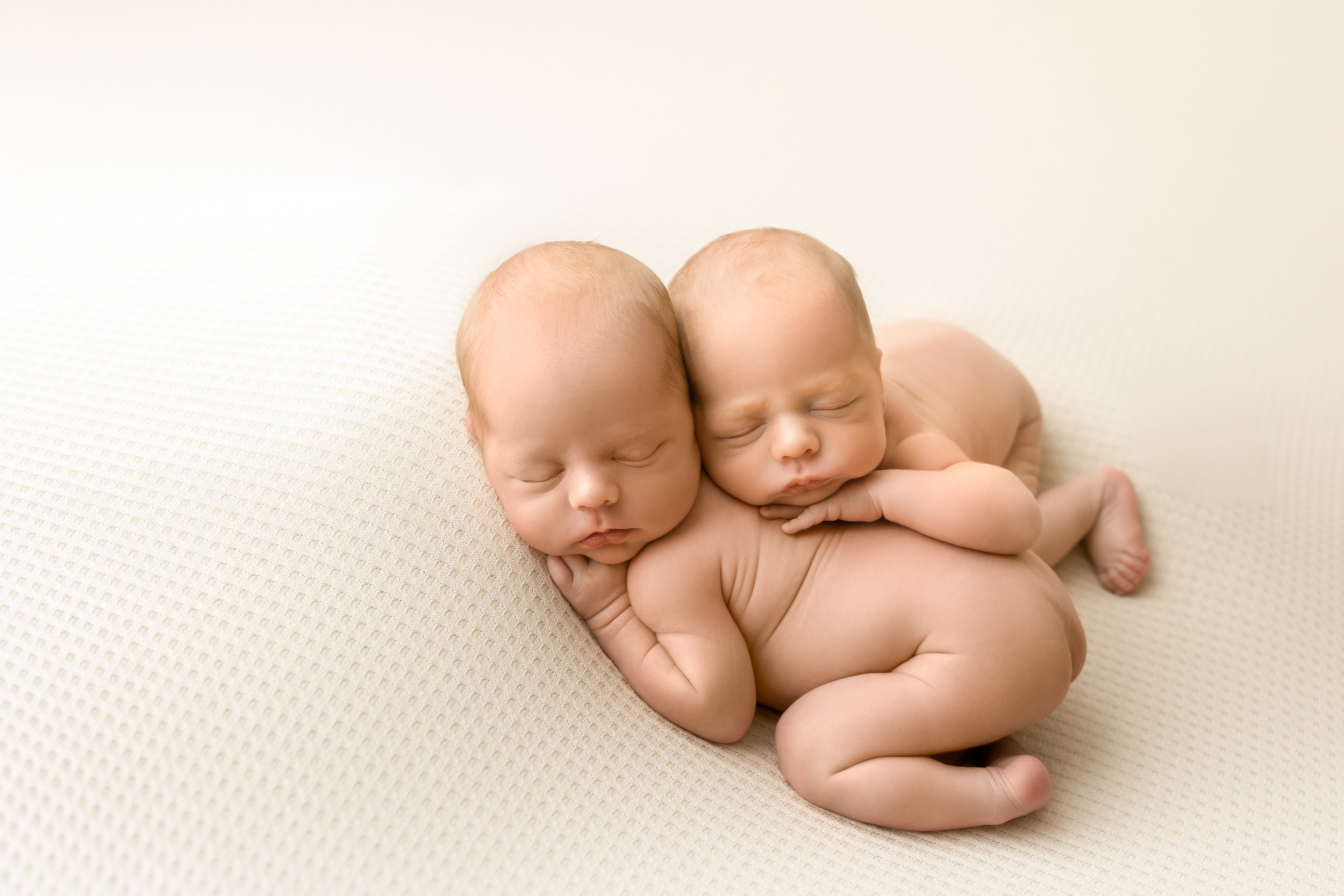 Twins {Newborn 2021}-10.jpg