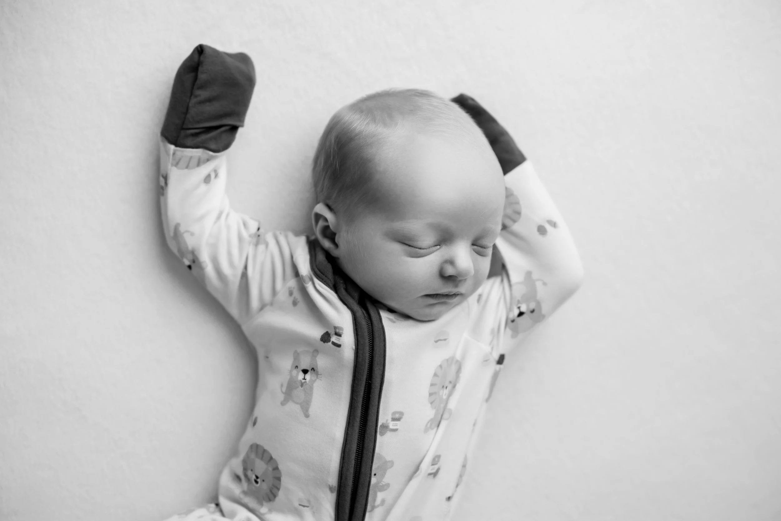 Caleb {Newborn} BTS-5 BW.jpg