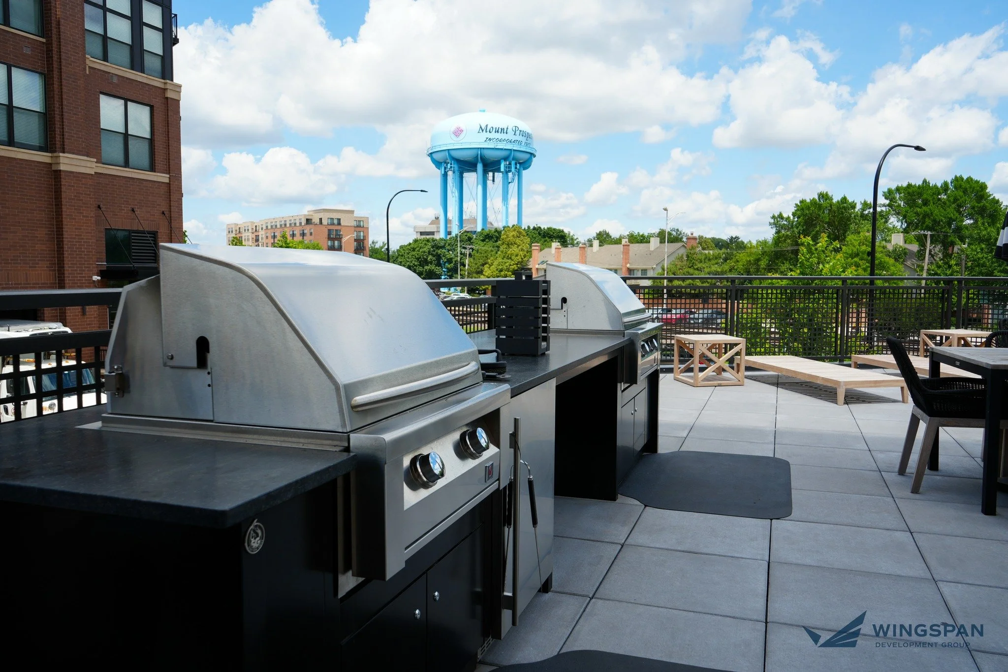 Red, white, and barbecue! 🍔🌭 We’re proud to offer outdoor grilling spaces so our residents can fire up the grill and celebrate Independence Day with a classic 4th of July cookout! 🎆
#WingspanDevn #DeliberatelyPersonal @nichetampa | @theruby