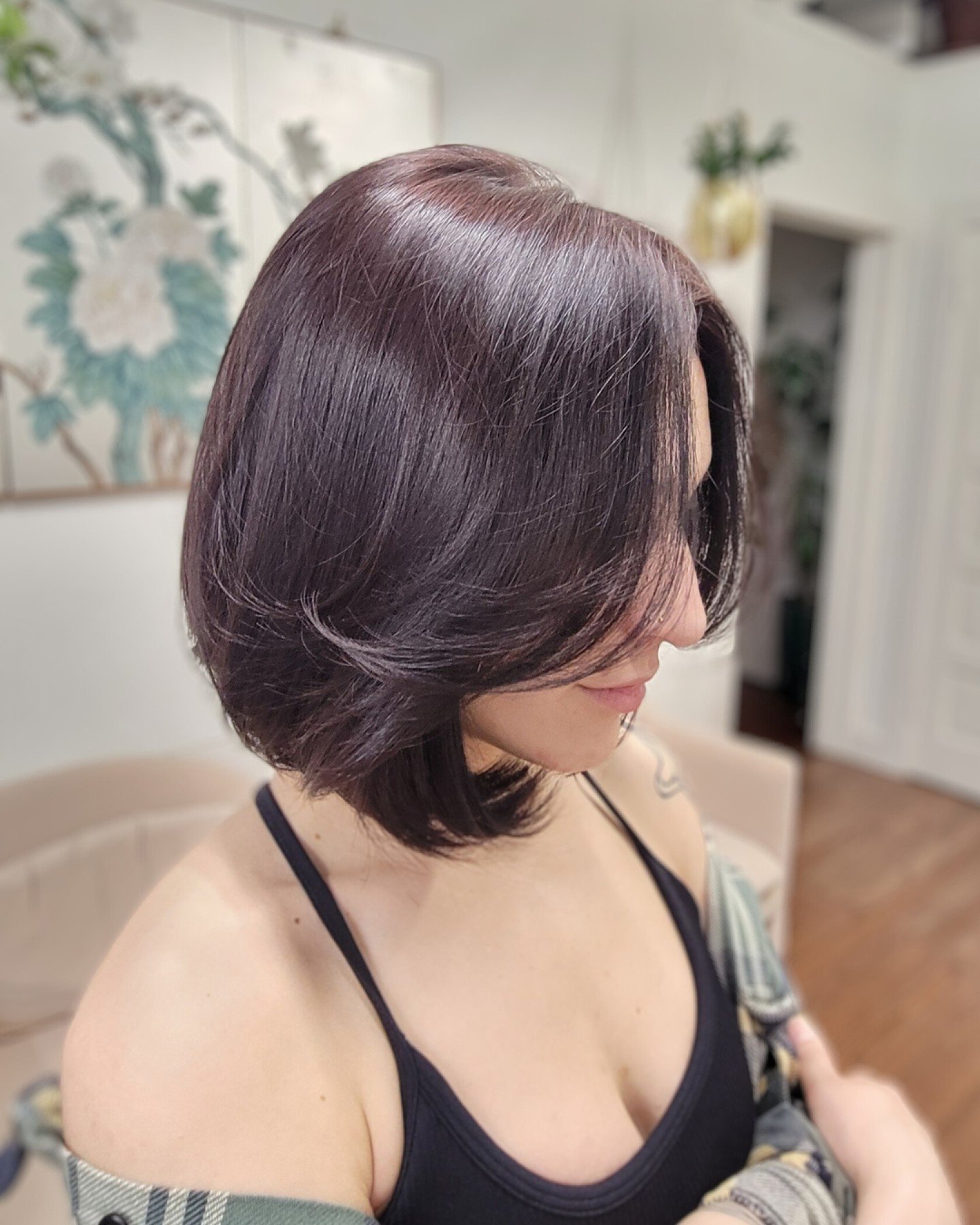 Is it just me or is time going by way too fast these days? 

Having a hard time recalling your last haircut? 

Serving others and forgot to fill your own cup? 

No judgment or shame here! My goal is to help you get back your healthy hair and scalp.

