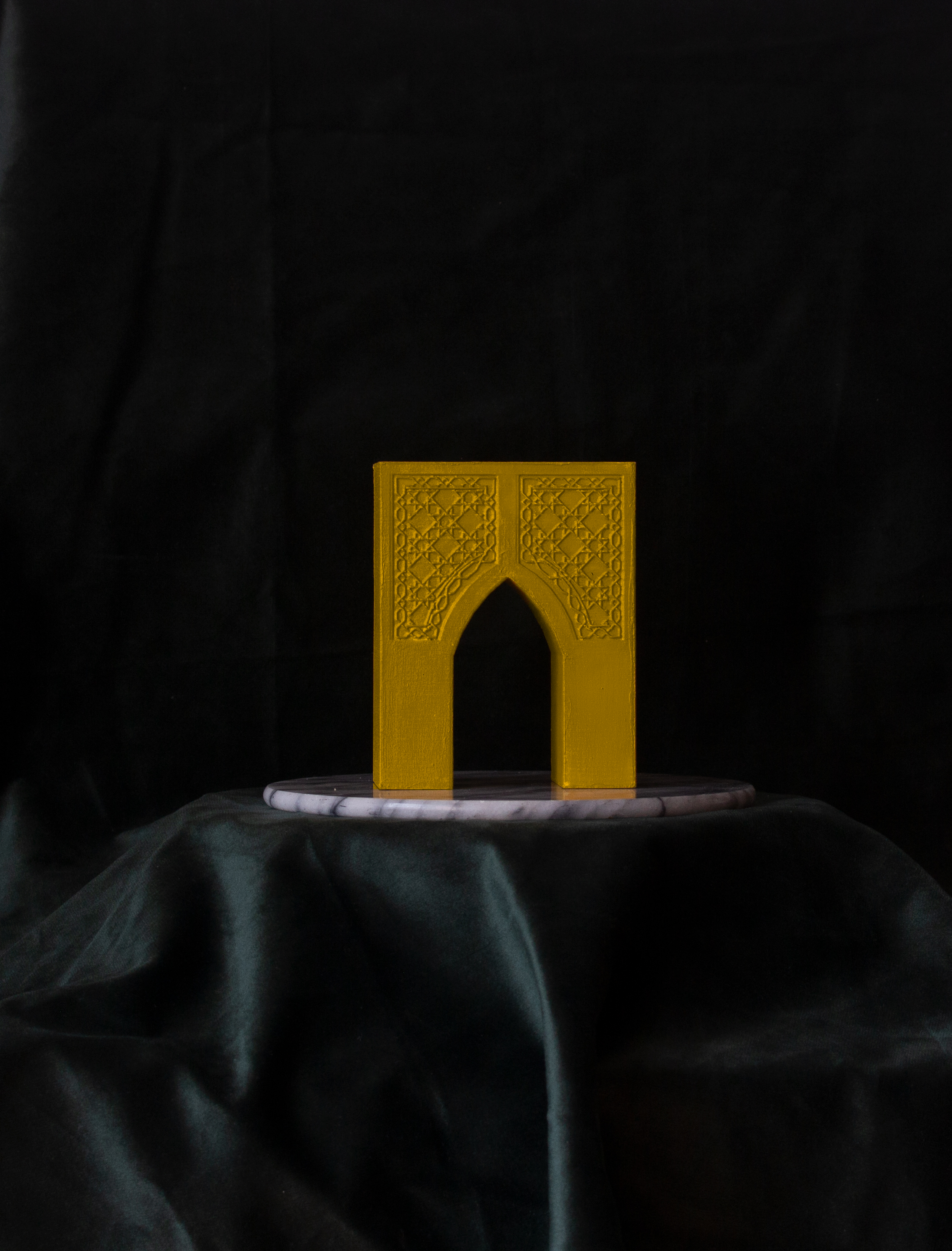 Arch Jaune.png