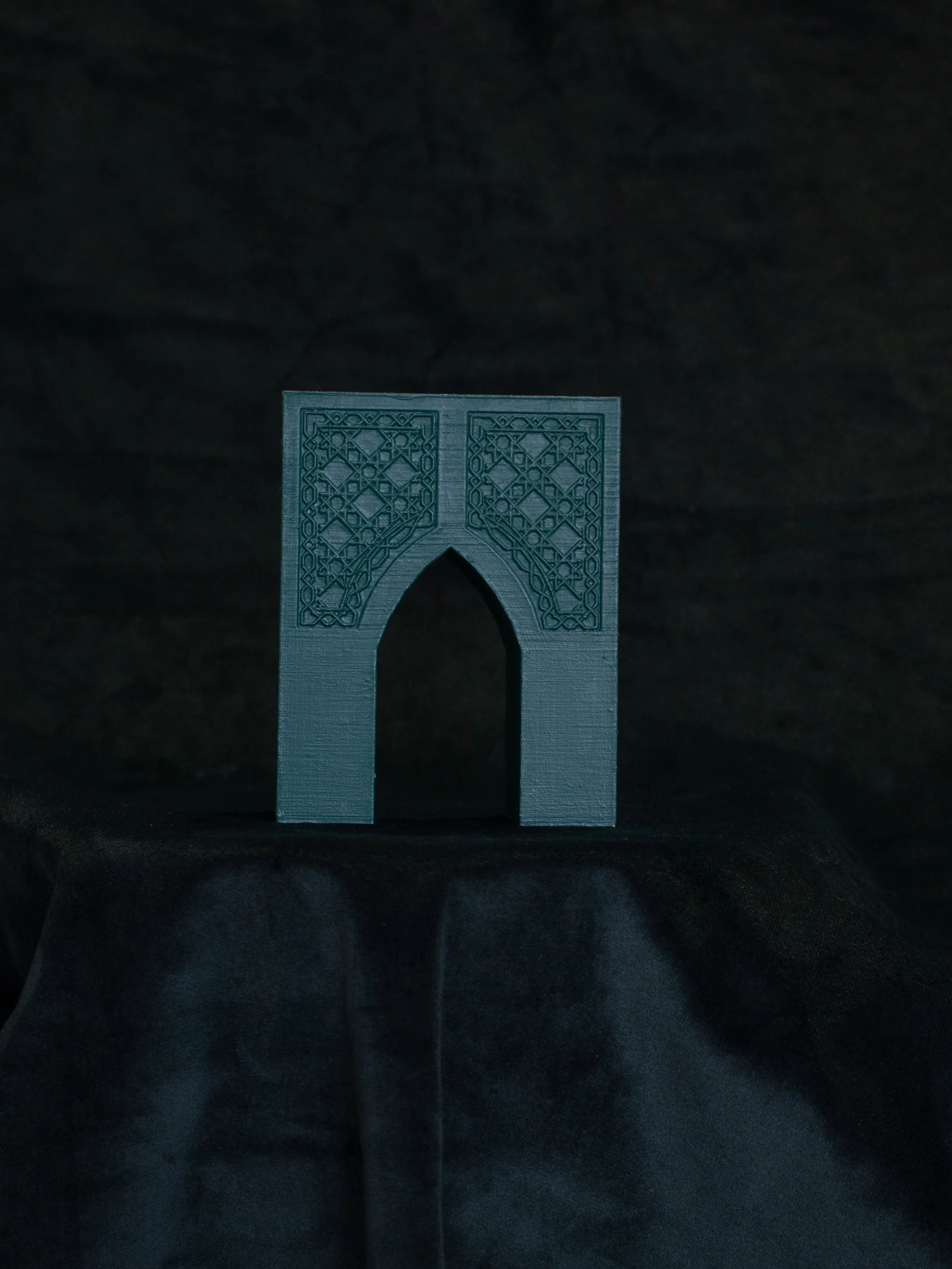 2 arch pet dark green.jpg