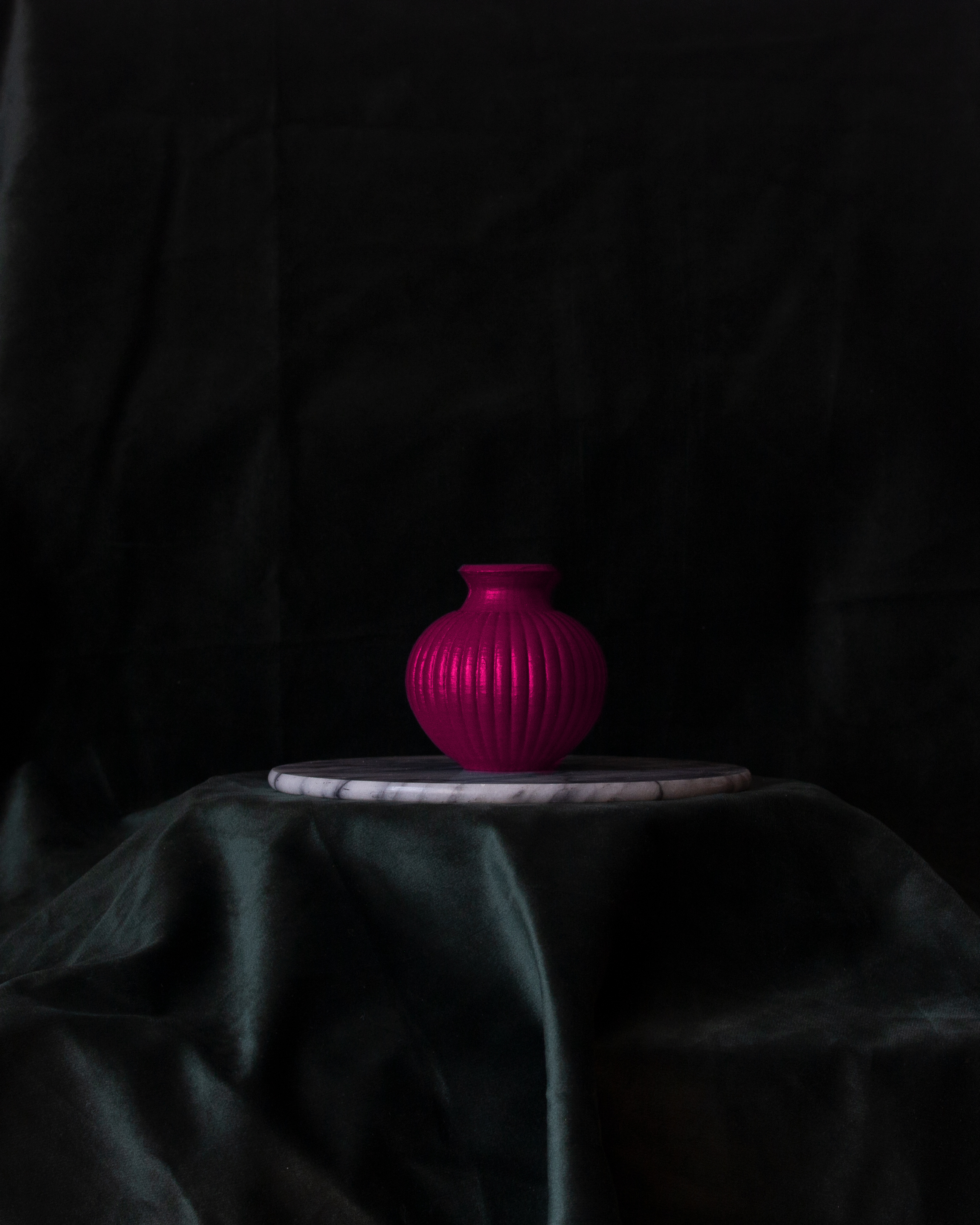 small vase 1 pomegrenate.png