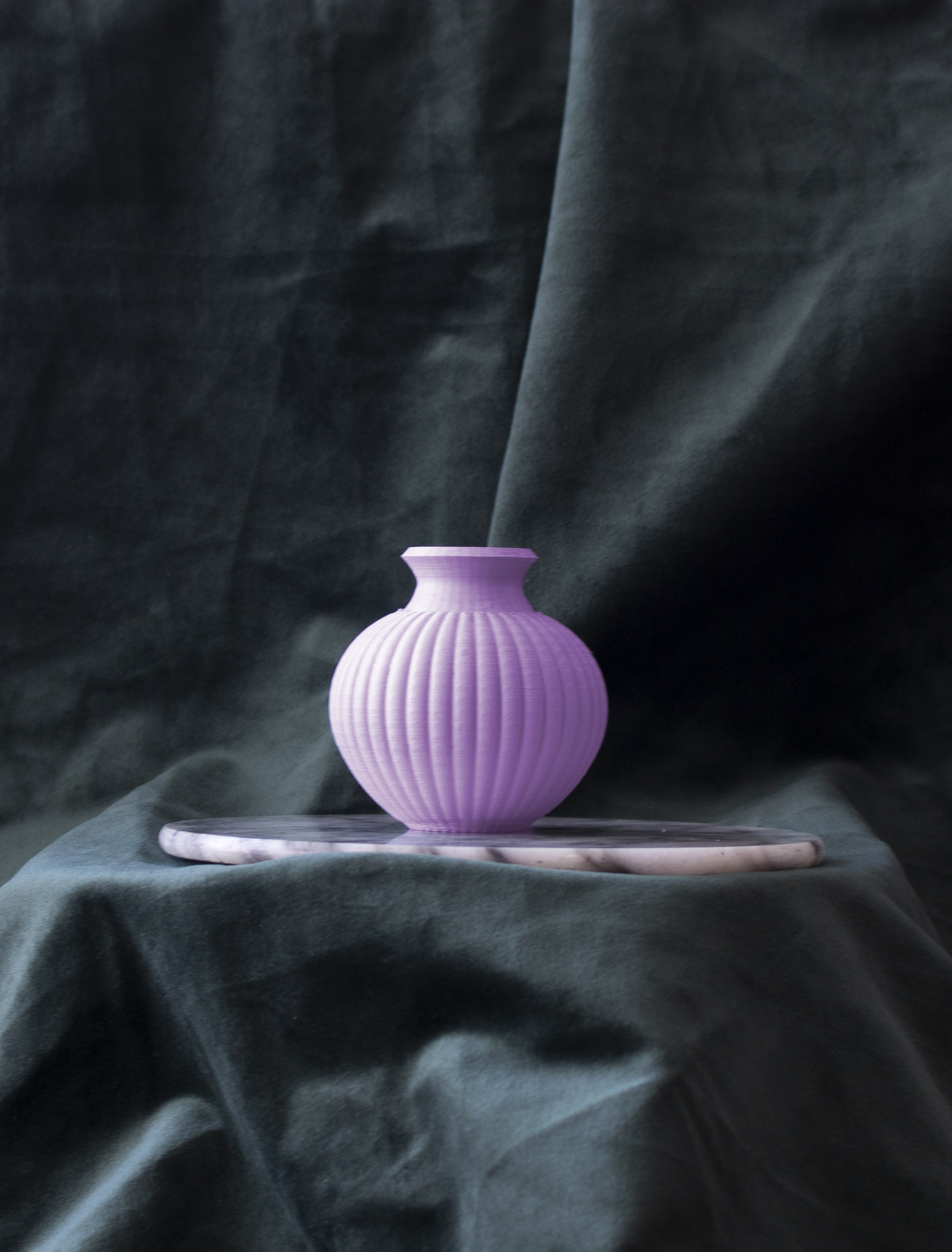 small vase 1 lilac.png