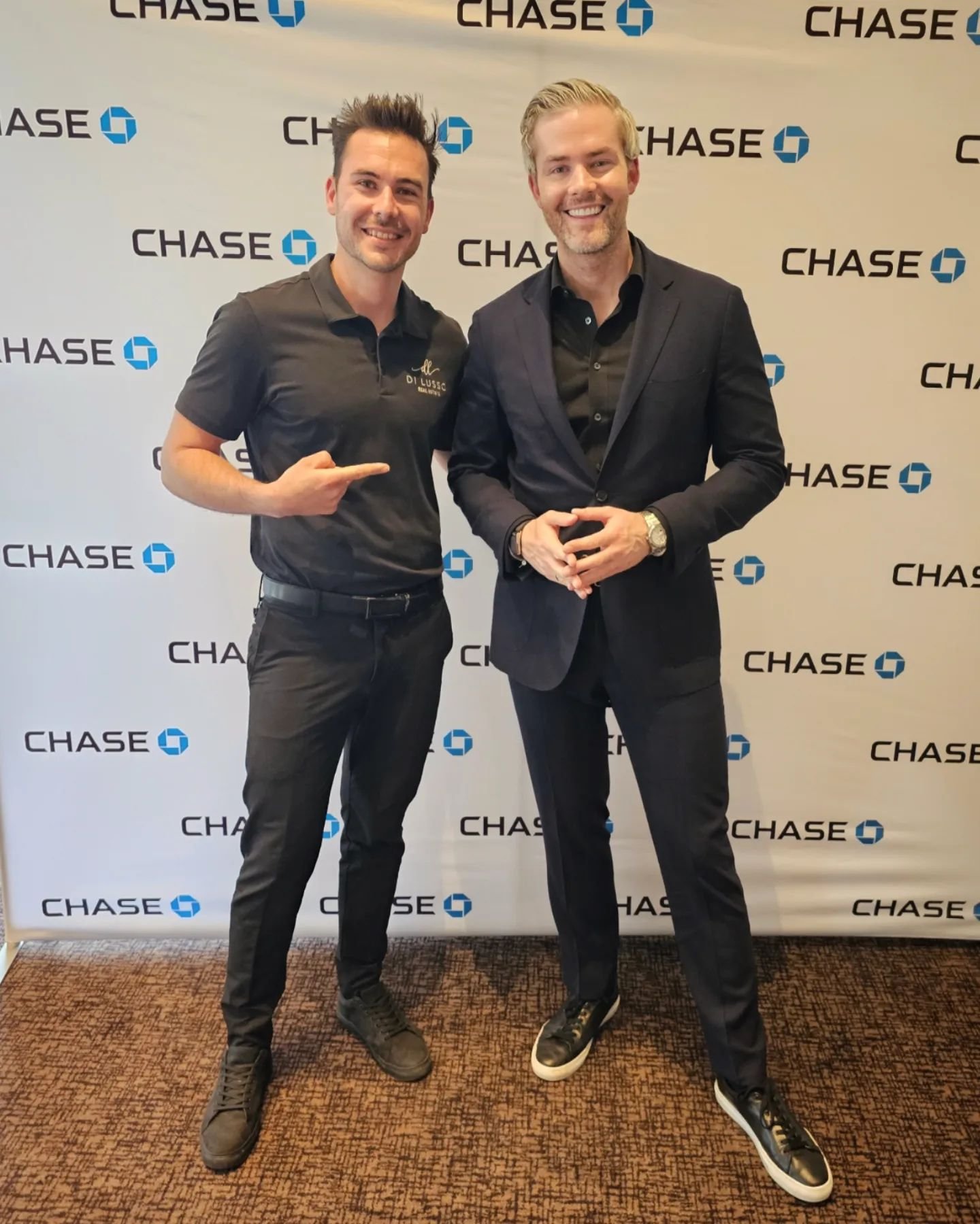 It was intriguing to hear Ryan Serhant's dynamic talk at the New Albany Country Club! From his humble beginnings as an agent in 2008 to orchestrating the expansion of a multi-million dollar brokerage, his journey is nothing short of inspiring. His in