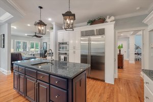 Why Listing Photos Decide Your Sale in Charleston—And Why Cutting Corners Costs Sellers Real Money