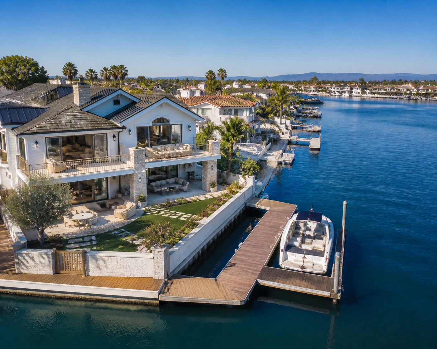 Huntington Harbour Waterfront Homes: A Buyer and Seller Guide