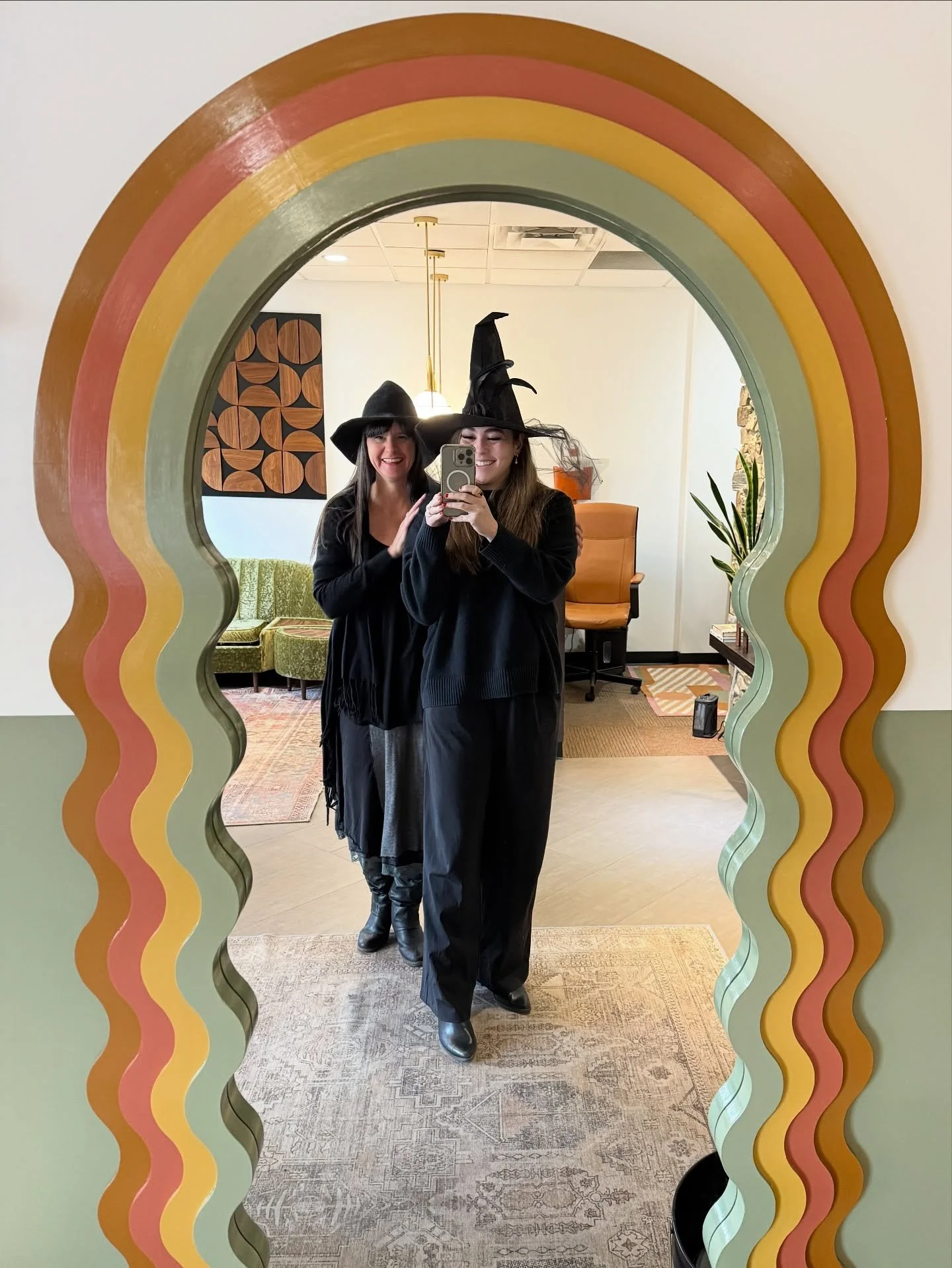 Happy Halloween 🎃🧙&zwj;♀️👻🔮

#okotoks #okotoksbusiness #okotokstherapy #okotokstherapist #happyhalloween #witchesofinstagram
