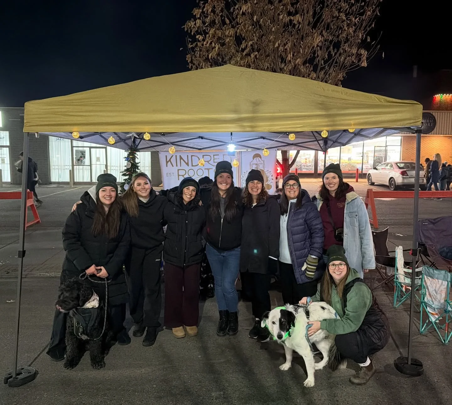 Thank for you another great year of Light Up, Okotoks! 🎄✨ 

#okotoks #okotoksliving #okotoksbusiness #lightupokotoks #communityevents