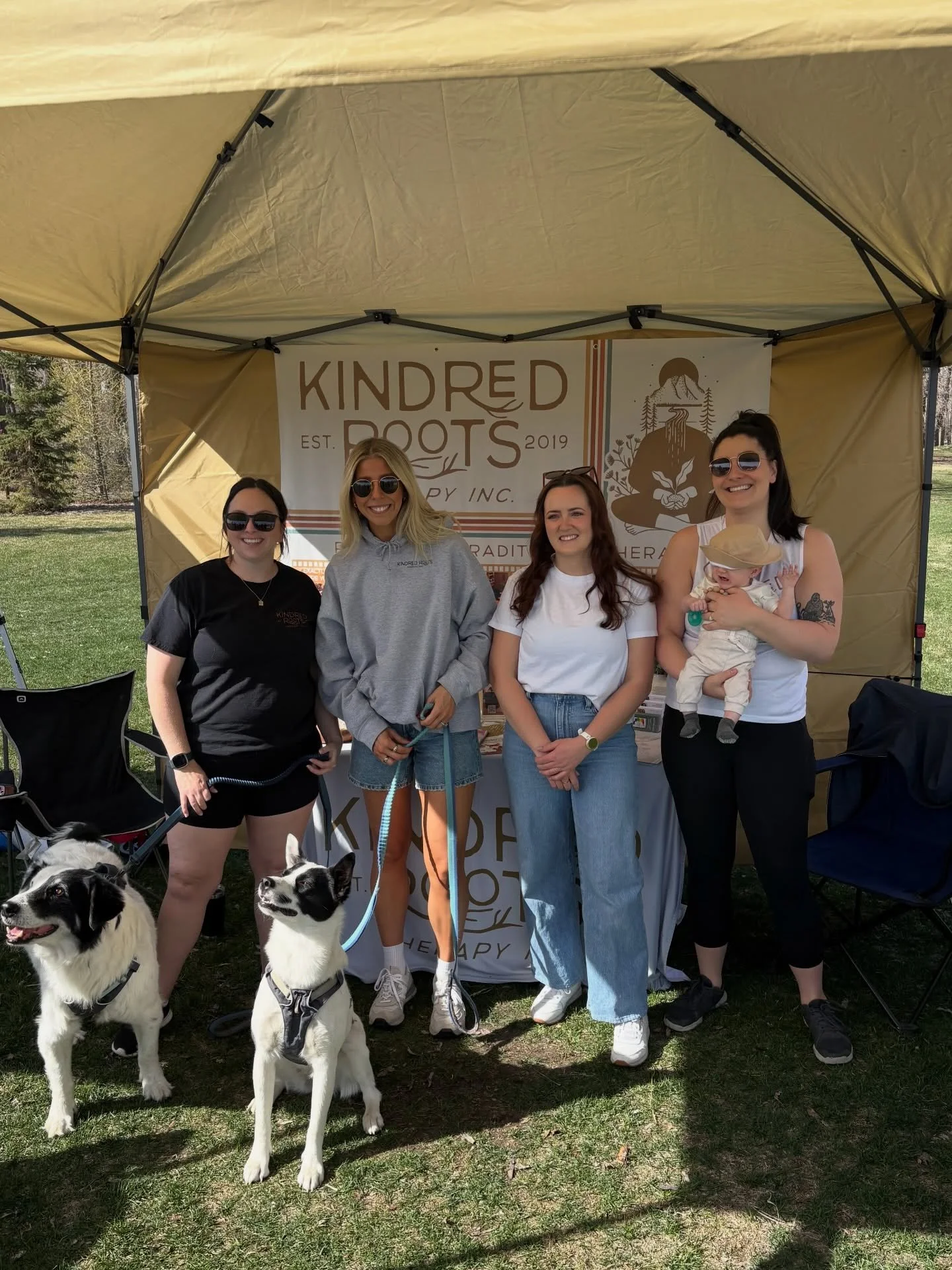 Hike for Hospice 2026 💚

Thank you for having us again, @countryhospice ! It&rsquo;s always an honour to support you 🥰