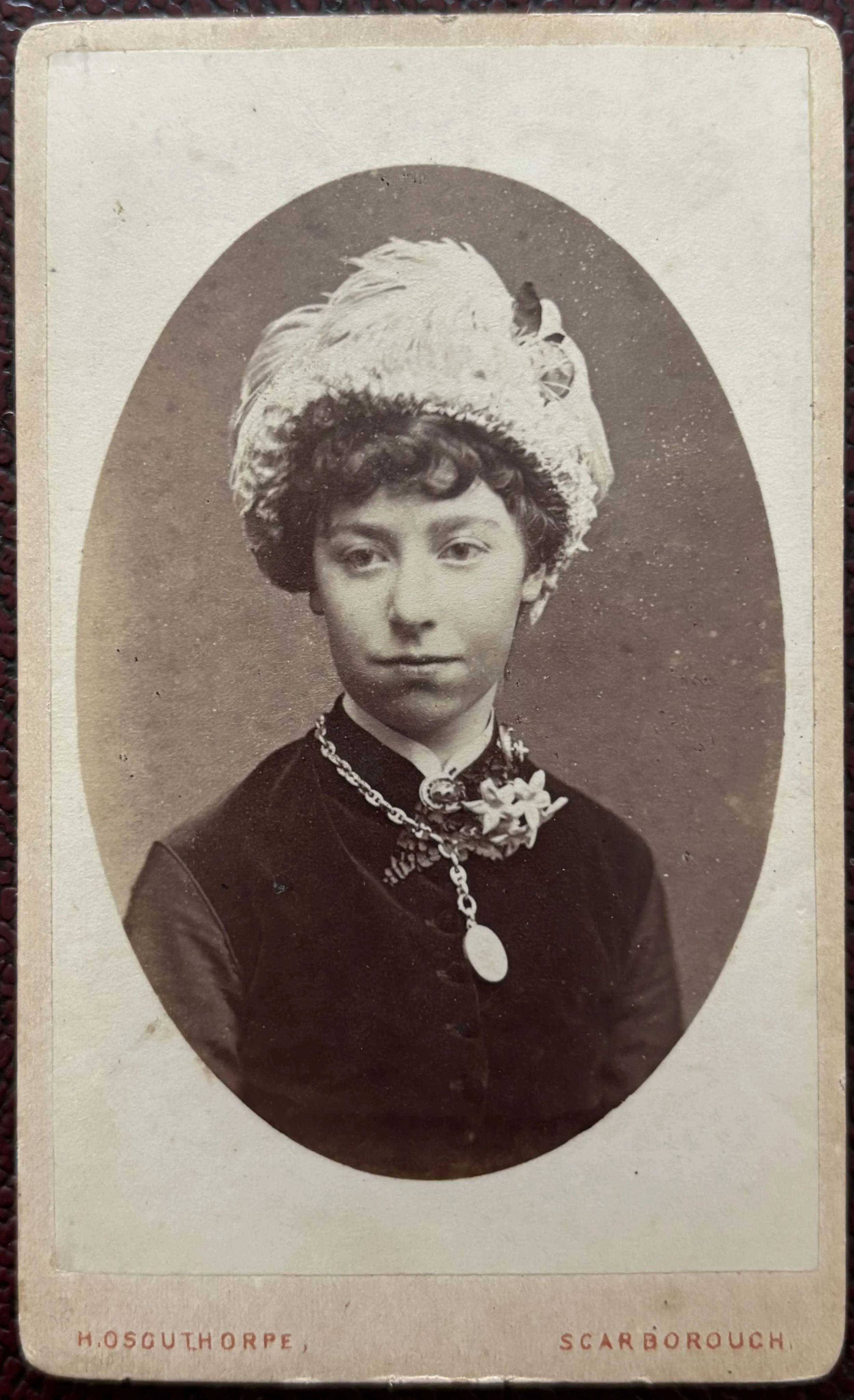 Portrait of an unknown woman by Scarborough Photographer Henry Osguthorpe, oval carte de visite
